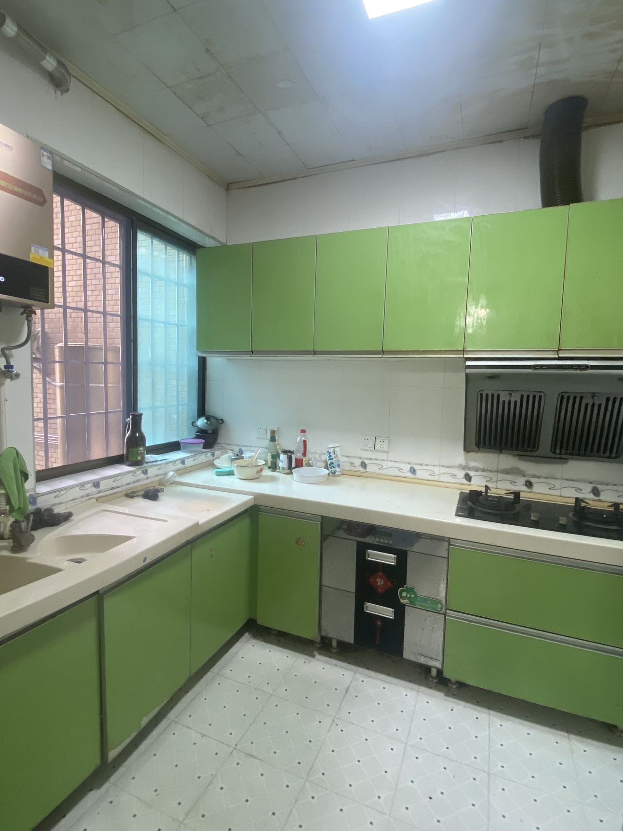 三中教师村 3室2厅1卫 1500.0元/月 三中教师村 3室2厅1卫 1500.0元/月室内图