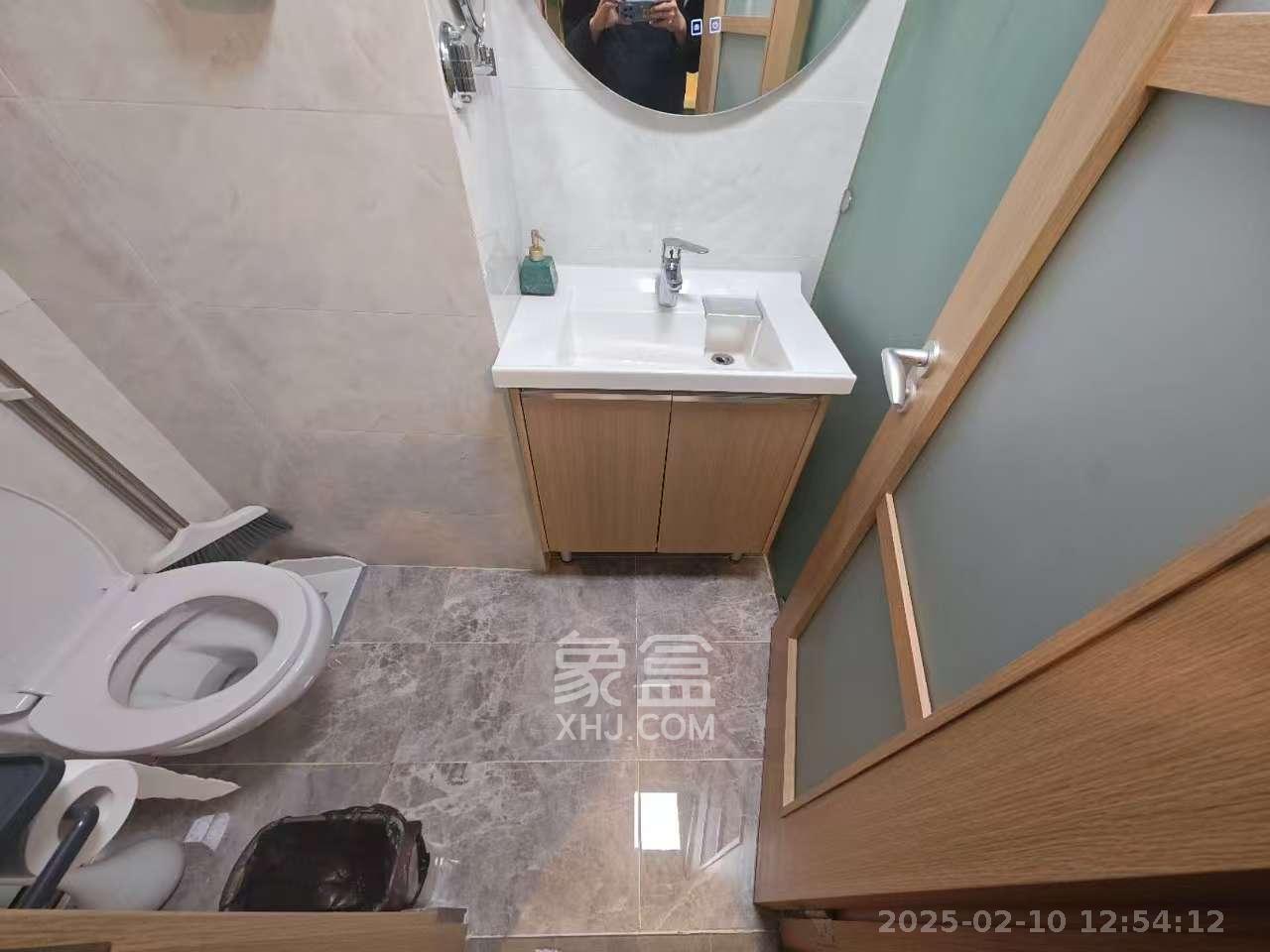 卓越浅水湾 2室1厅1卫 2100.0元/月 卓越浅水湾 2室1厅1卫 2100.0元/月室内图