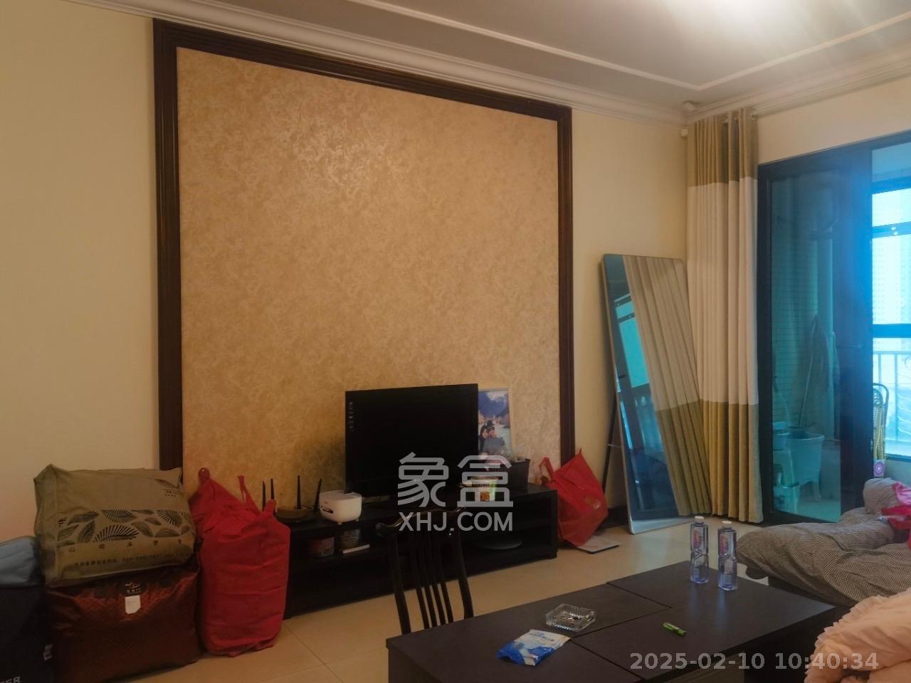 恒大御景湾  3室2厅2卫   3500.00元/月室内图