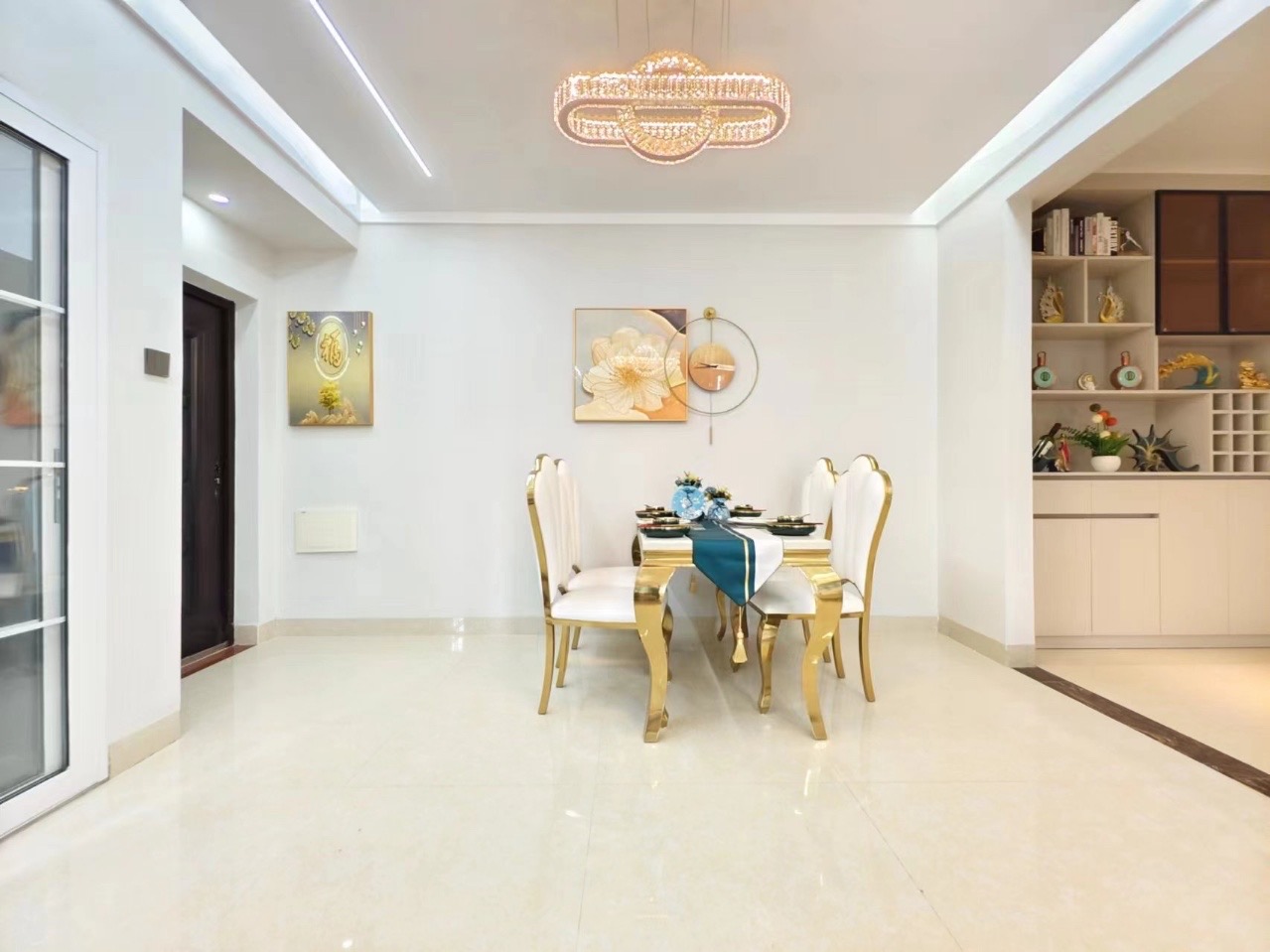 首丹雅苑  3室2厅1卫    159.0万 首丹雅苑  3室2厅1卫    159.0万客厅