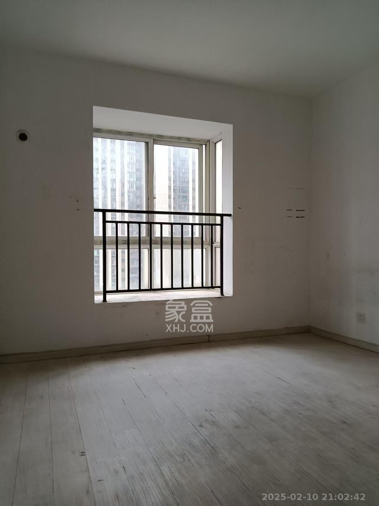 彩都公寓 3室1厅1卫 1700.0元/月 彩都公寓 3室1厅1卫 1700.0元/月室内图