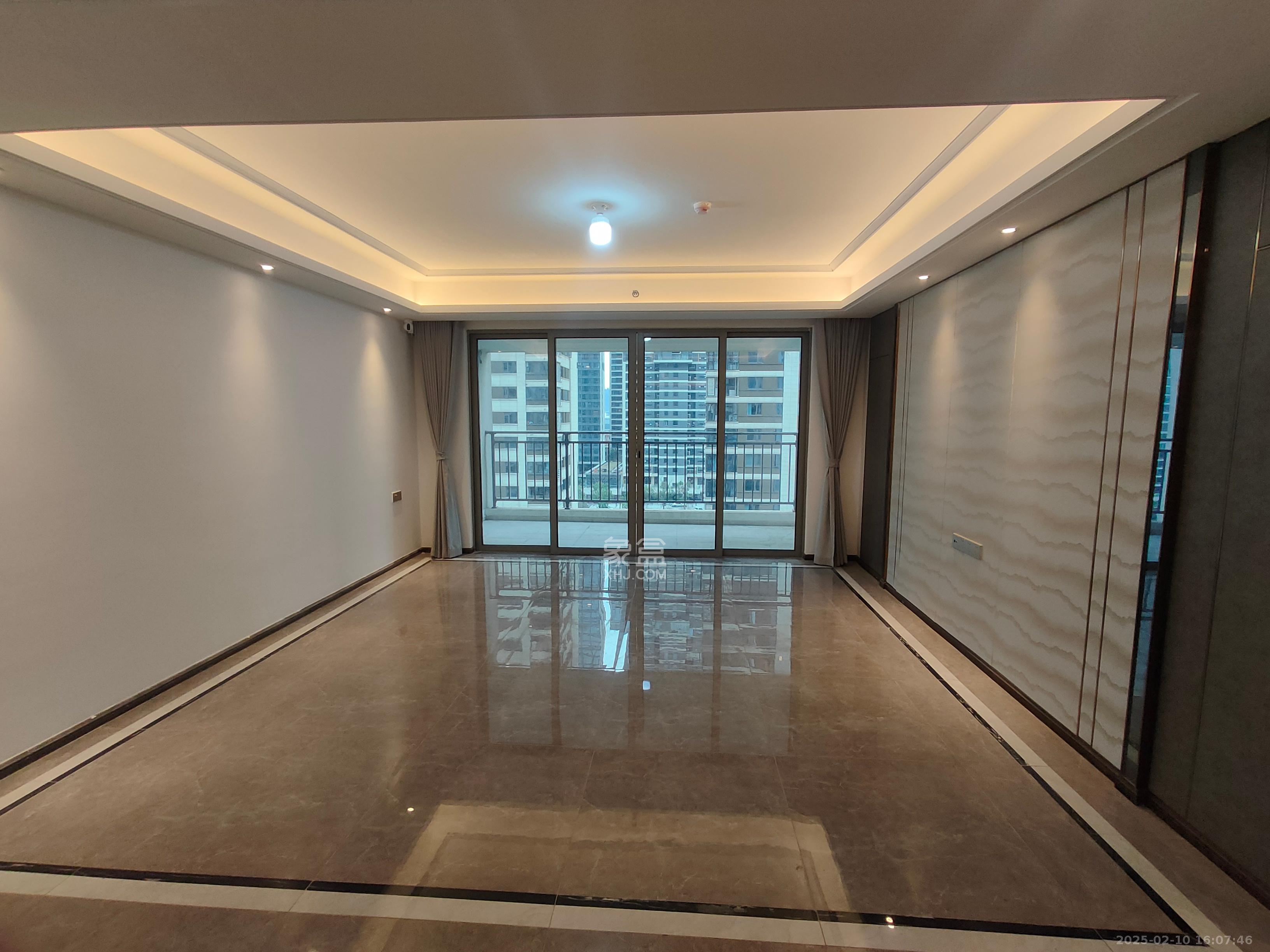 梅溪华府（新城金茂梦想华府）  4室2厅3卫   7800.00元/月室内图