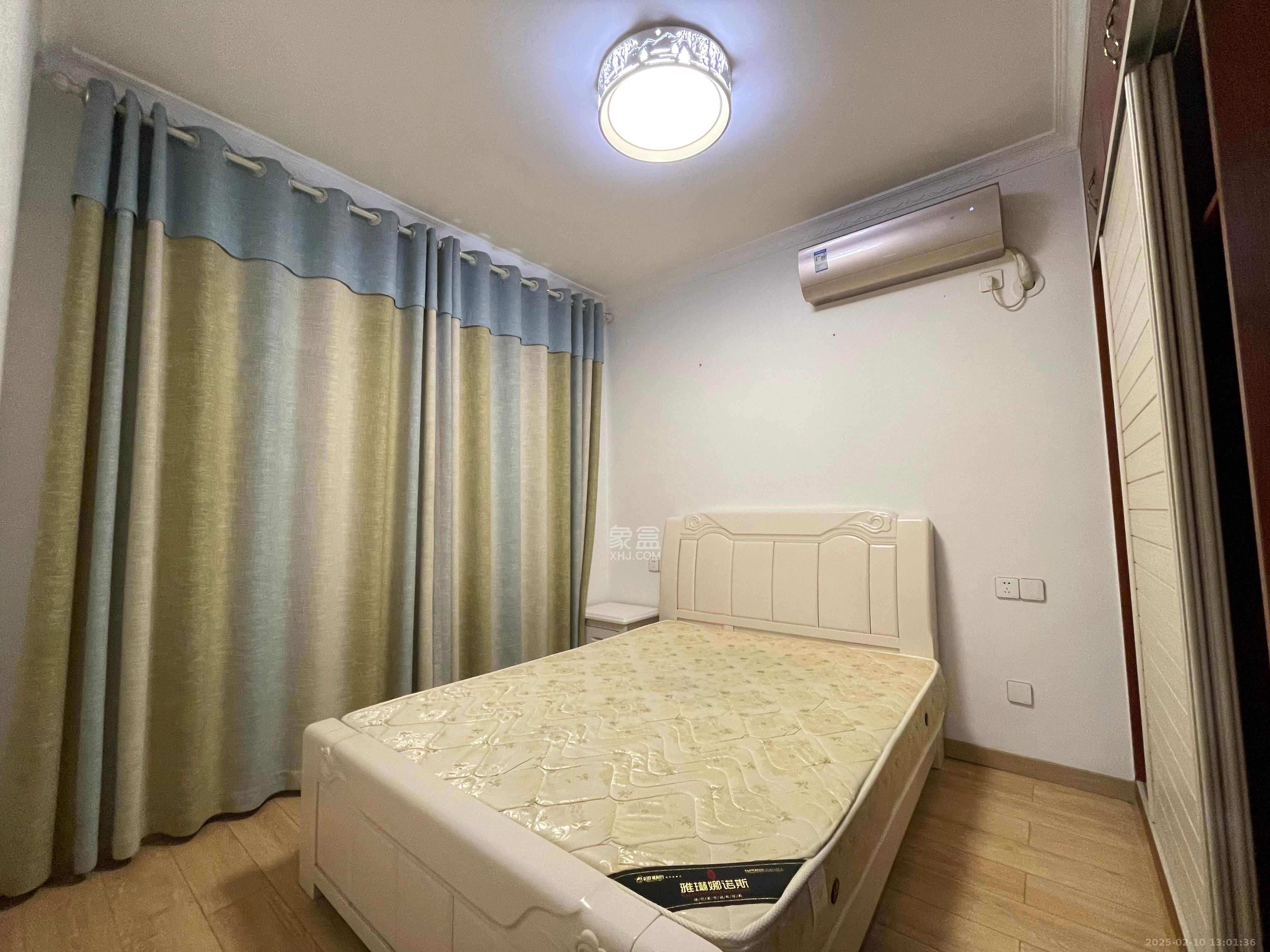 东业上城嘉苑(晟悦国际)  2室1厅1卫    1900.0元/月 东业上城嘉苑(晟悦国际)  2室1厅1卫    1900.0元/月室内图