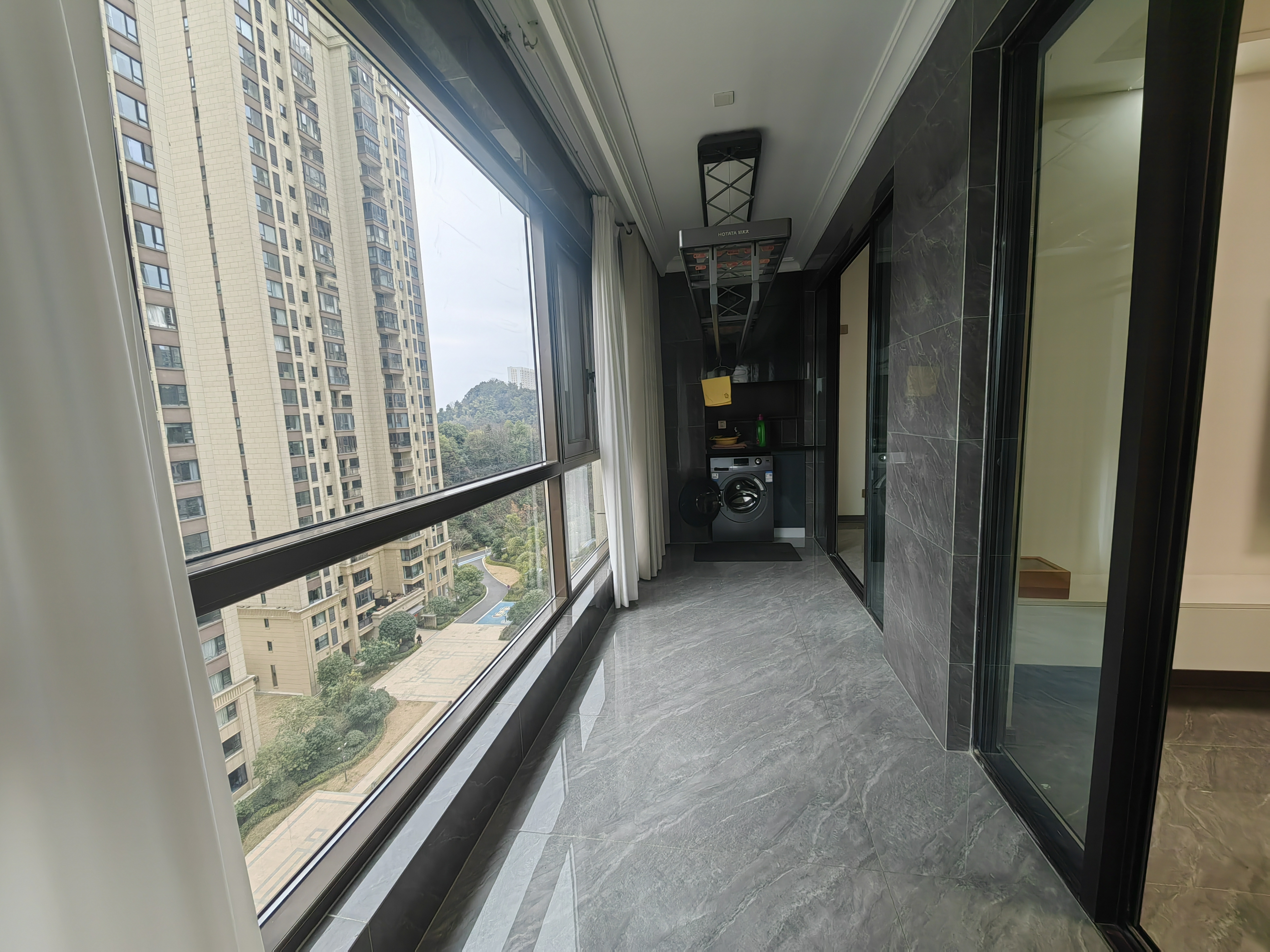 荣盛碧桂园铂悦府 3室2厅2卫 2800.0元/月 荣盛碧桂园铂悦府 3室2厅2卫 2800.0元/月室内图