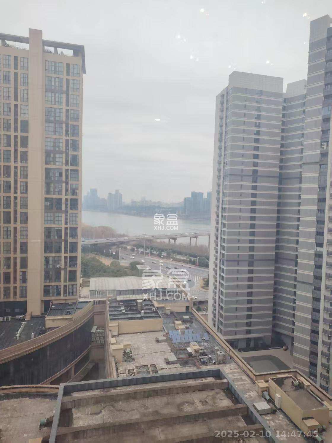 兰亭湾畔 1室1厅1卫 1000.00元/月 兰亭湾畔 1室1厅1卫 1000.00元/月室内图