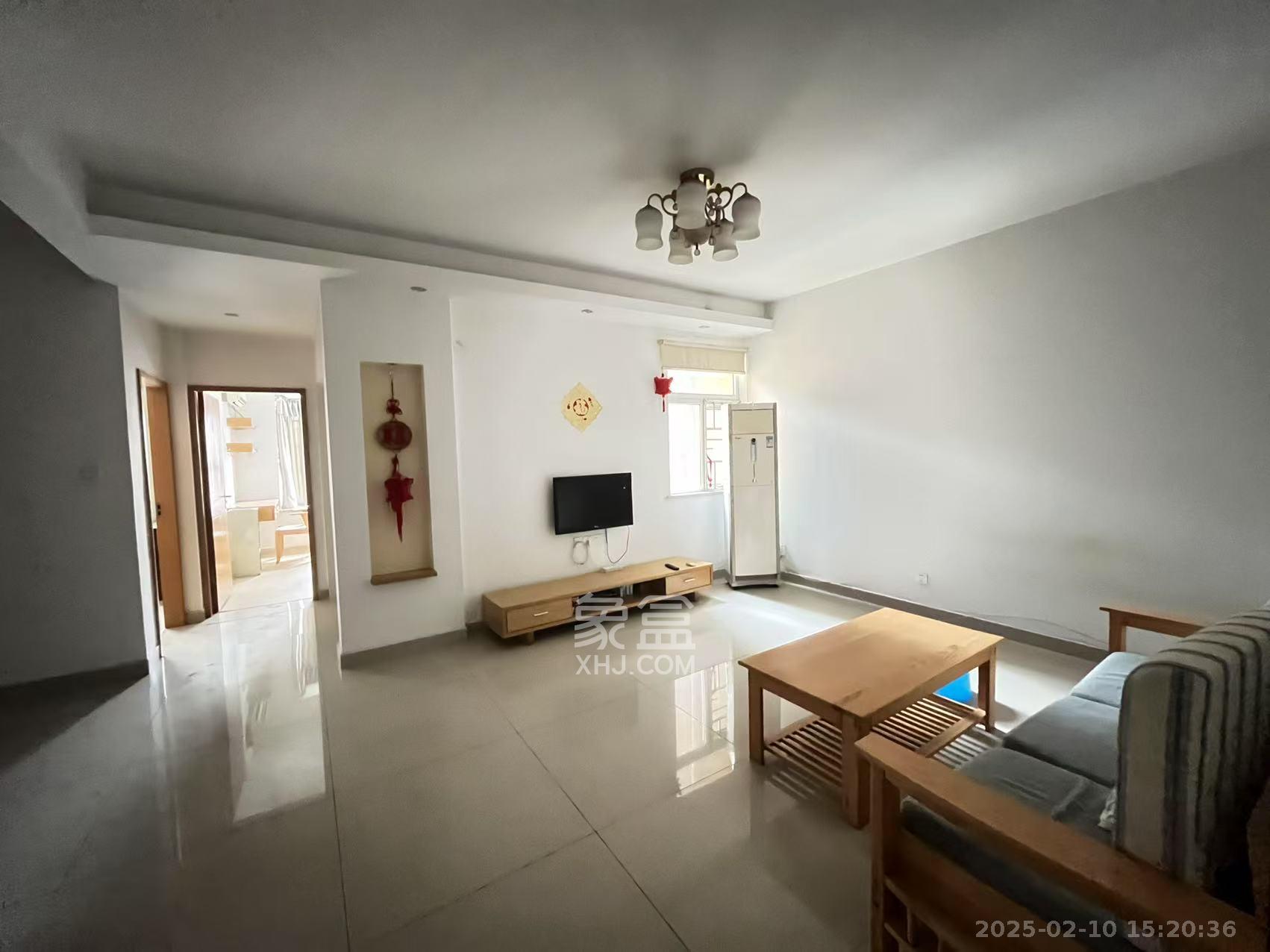 宏泽佳园  2室1厅1卫    3200.0元/月室内图