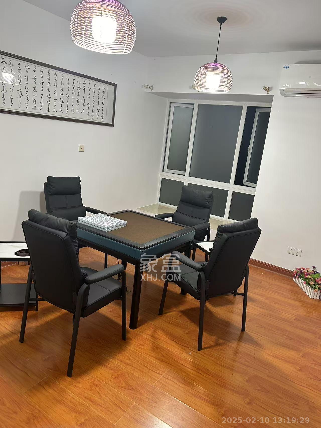 泊爱蓝湾 6室3厅4卫 8200.0元/月 泊爱蓝湾 6室3厅4卫 8200.0元/月室内图