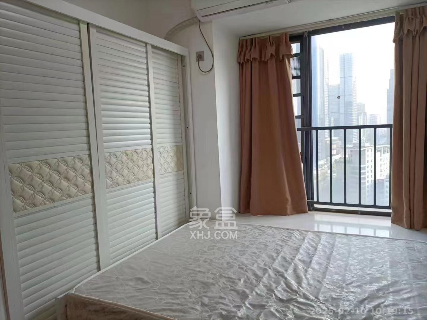 天健壹平方英里（天健芙蓉盛世二期）  3室2厅1卫   3200.00元/月室内图