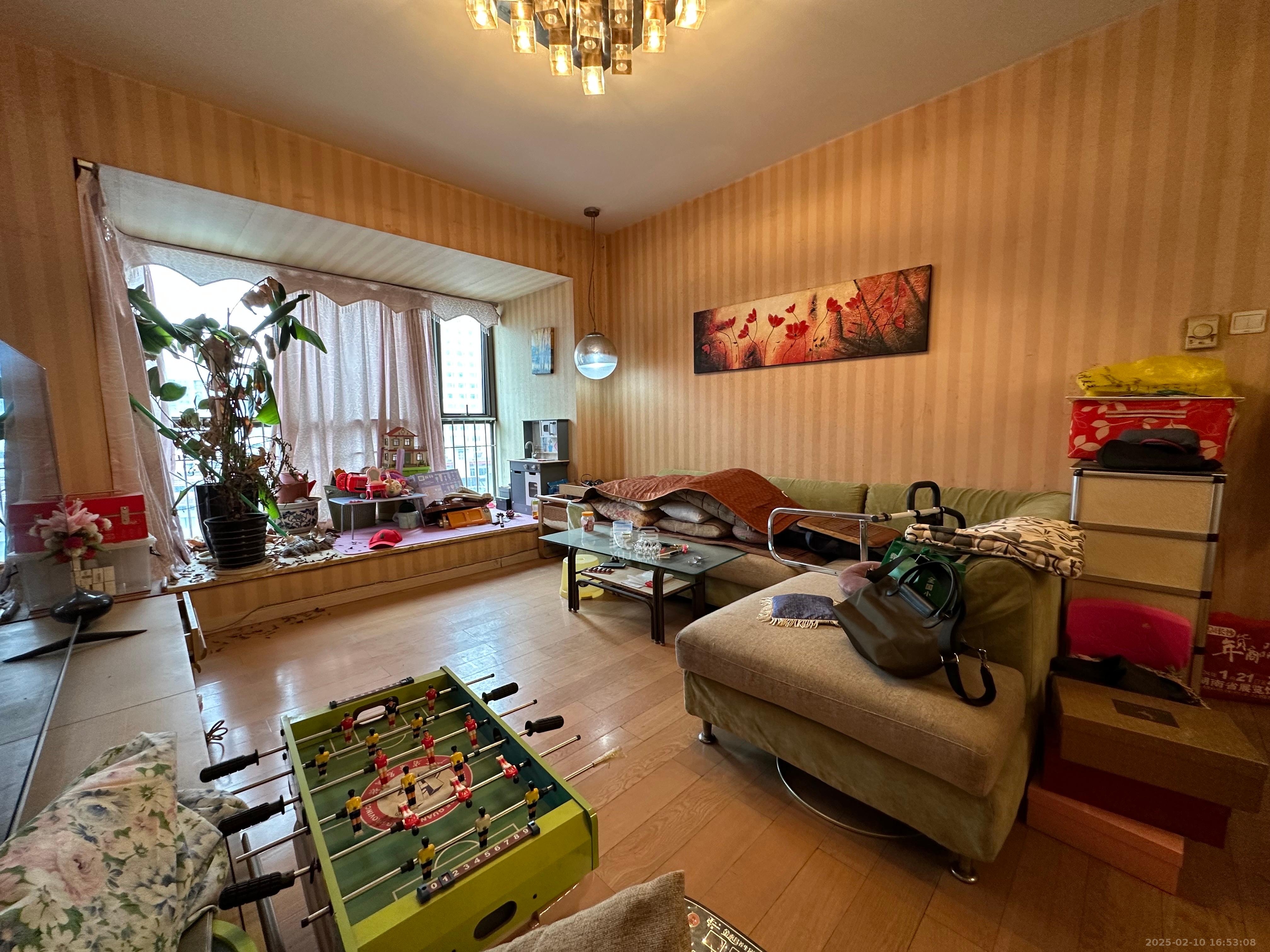 盛世美居荷园 3室2厅2卫 3100.0元/月 盛世美居荷园 3室2厅2卫 3100.0元/月室内图