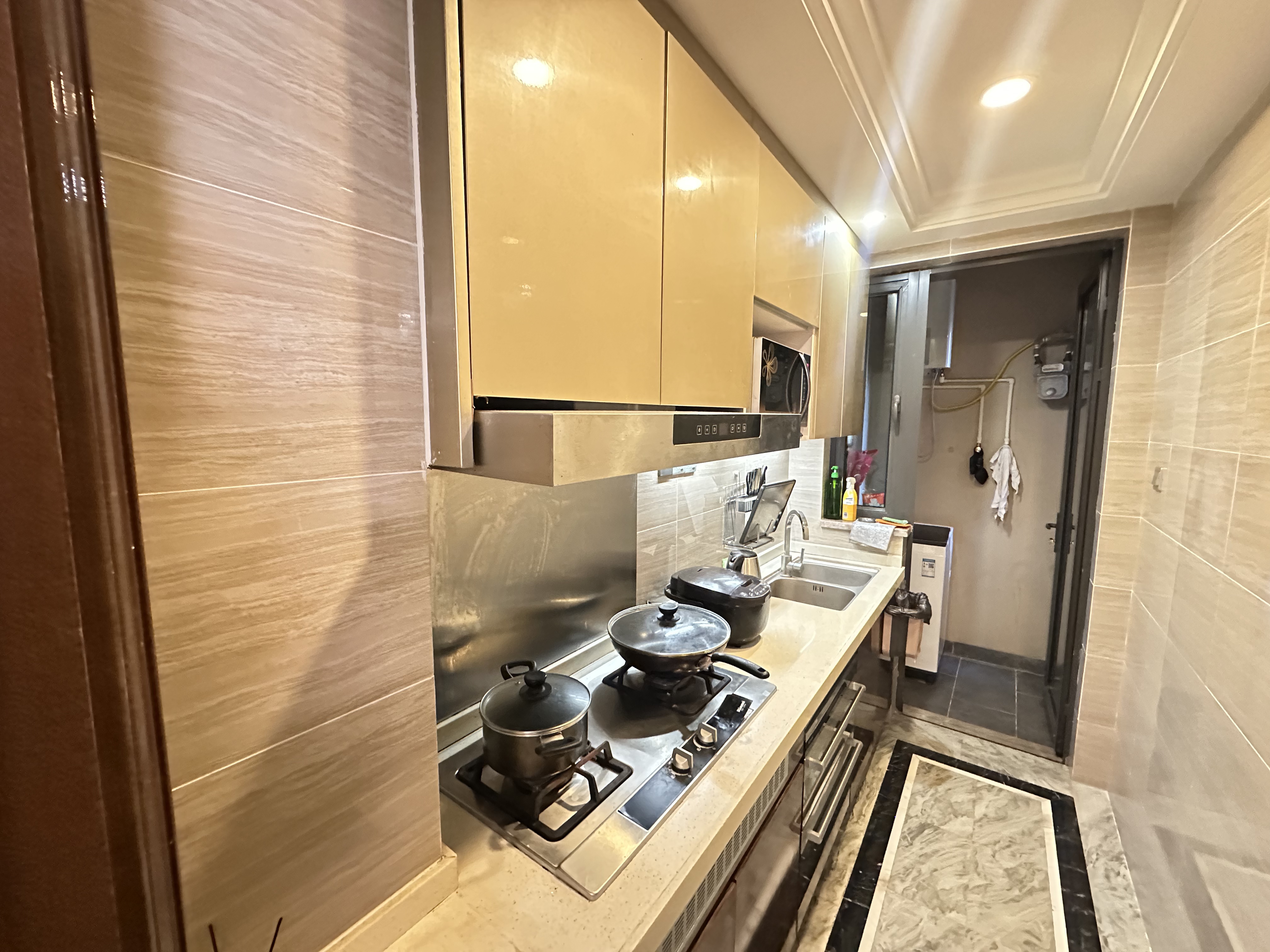 恒大美丽沙天玺湾 1室2厅1卫 148.0万 恒大美丽沙天玺湾 1室2厅1卫 148.0万室内图