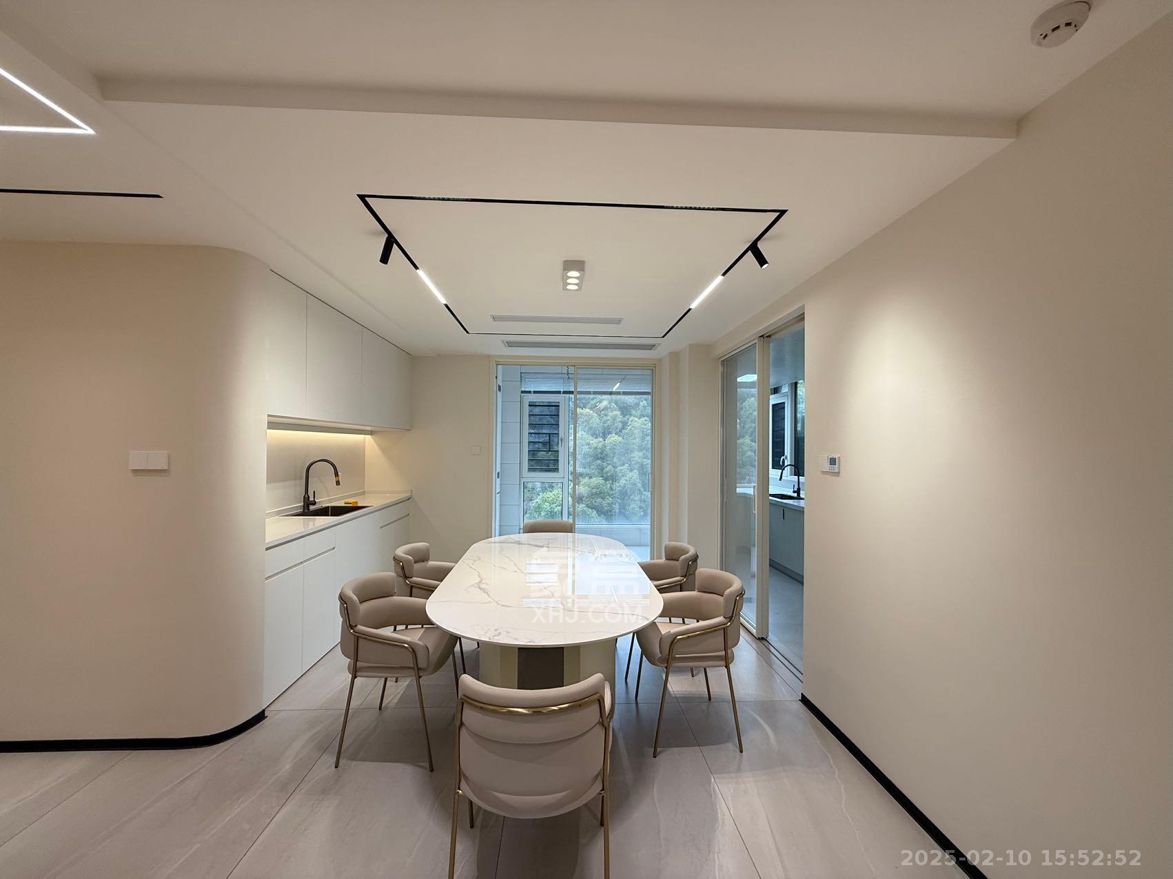 致地龙煕台 4室2厅3卫 18000.0元/月 致地龙煕台 4室2厅3卫 18000.0元/月室内图