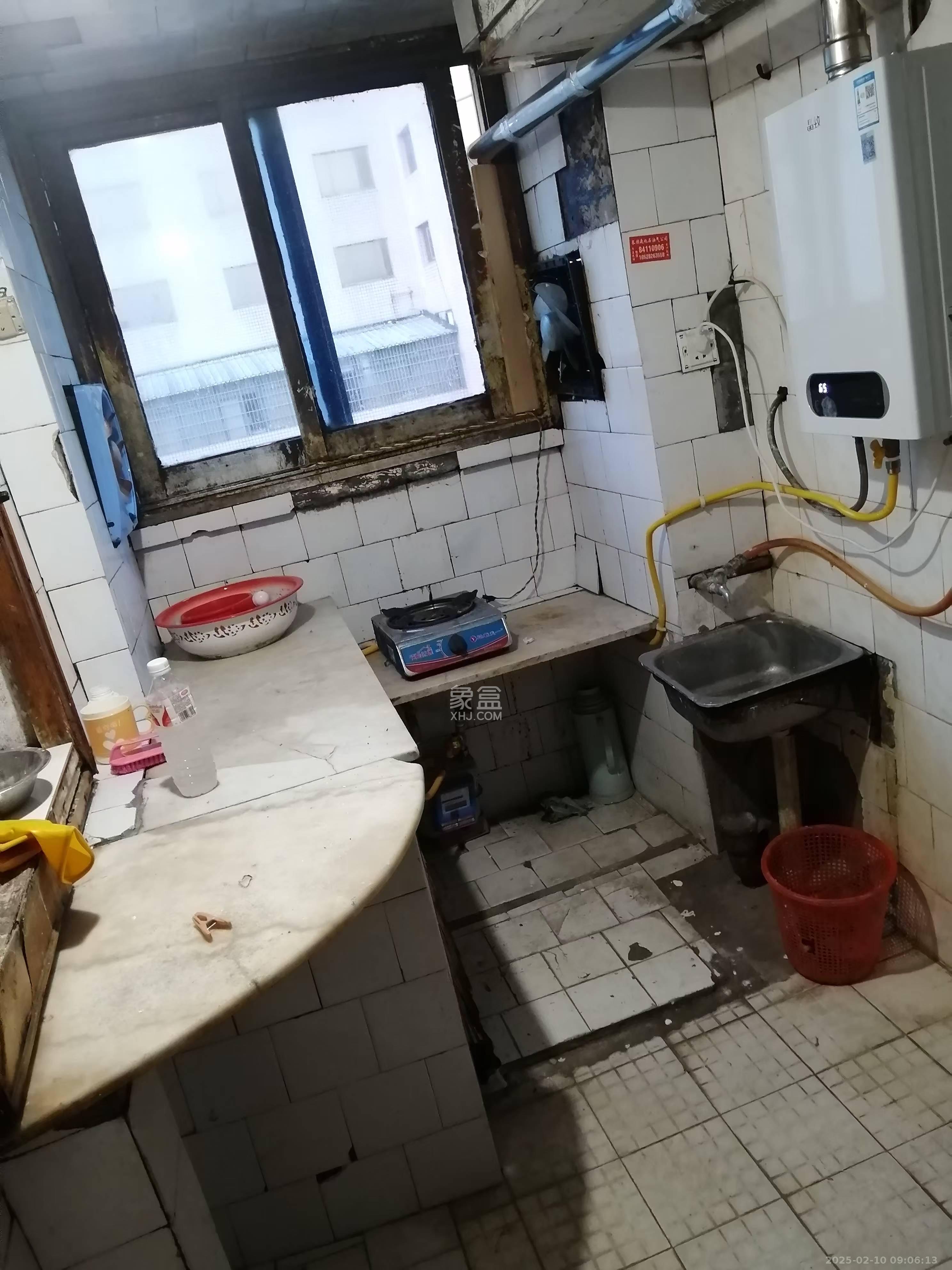 蒸菜街小区 2室1厅1卫 1600.0元/月 蒸菜街小区 2室1厅1卫 1600.0元/月室内图