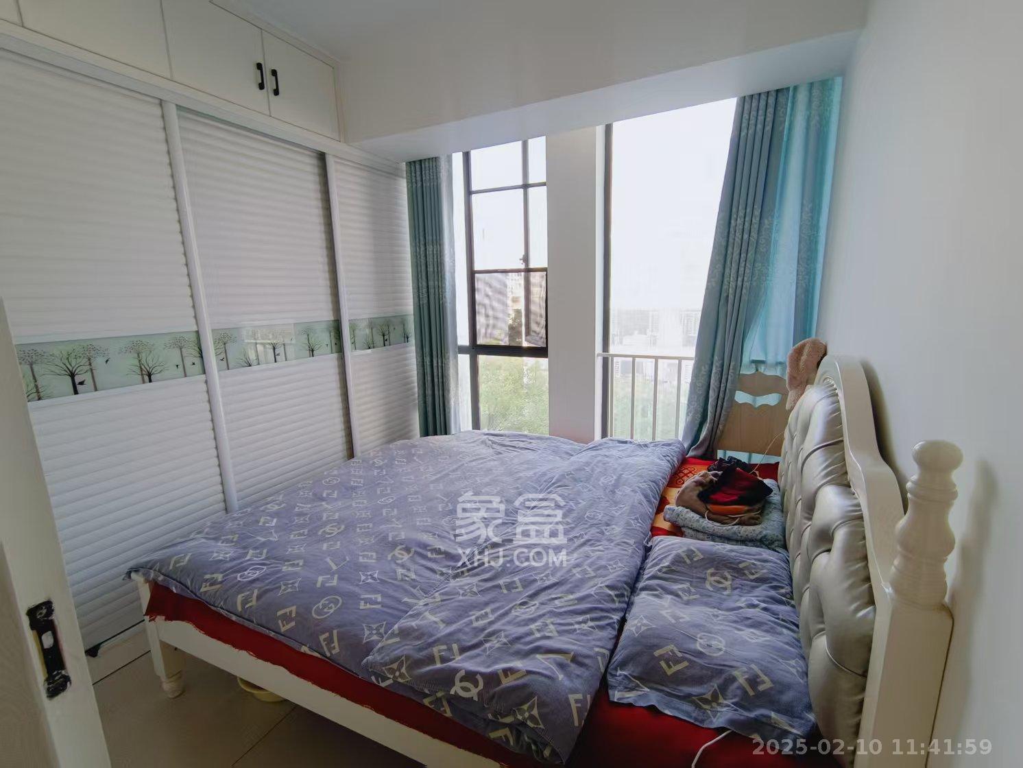 阳光100二期 2室1厅1卫 1600.0元/月 阳光100二期 2室1厅1卫 1600.0元/月室内图