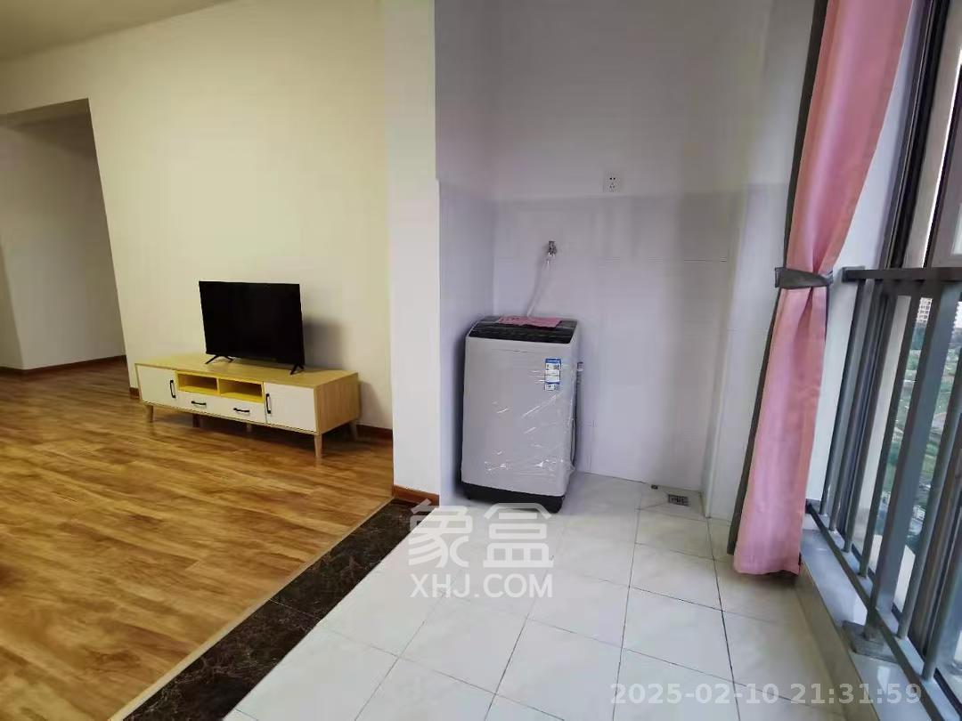 怡海星城 2室2厅1卫 1600.0元/月 怡海星城 2室2厅1卫 1600.0元/月室内图