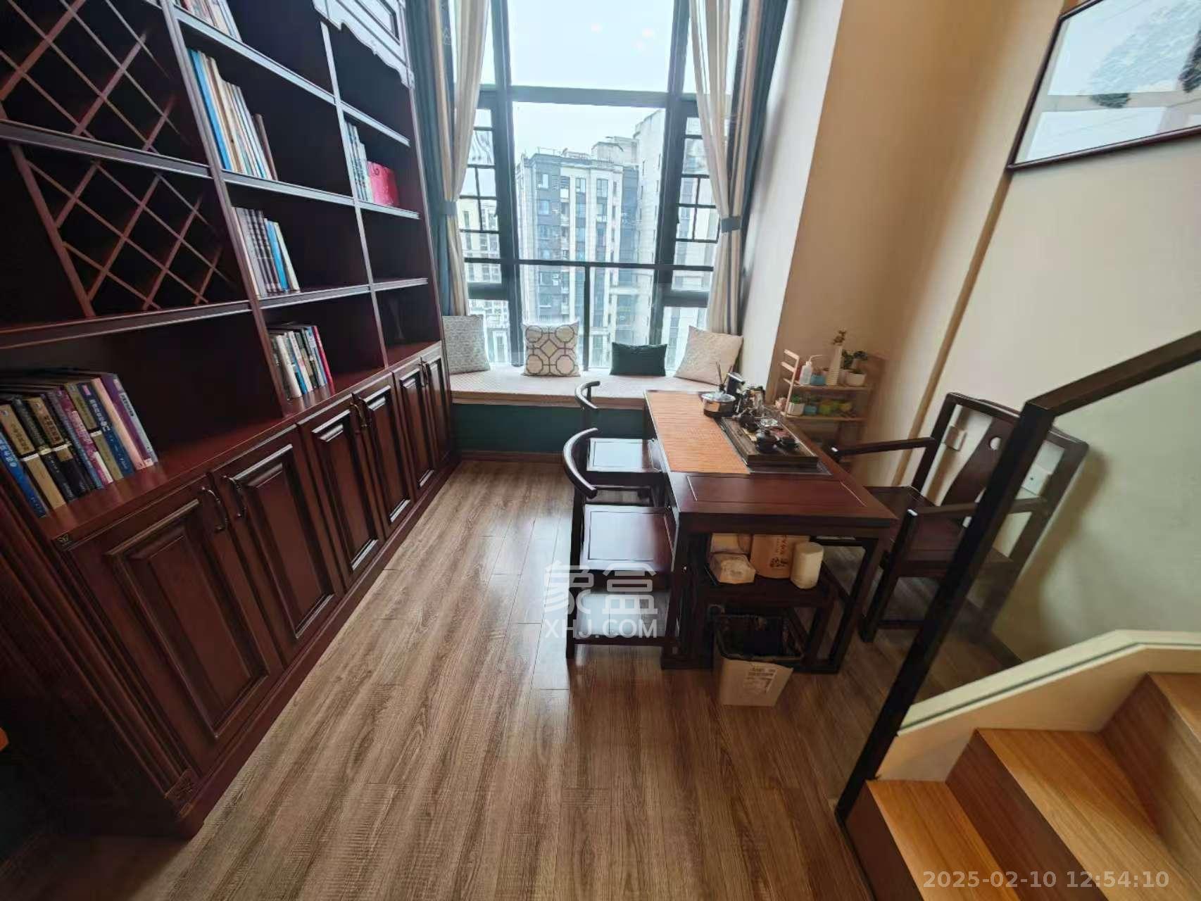 卓越浅水湾 2室1厅1卫 2100.0元/月 卓越浅水湾 2室1厅1卫 2100.0元/月室内图