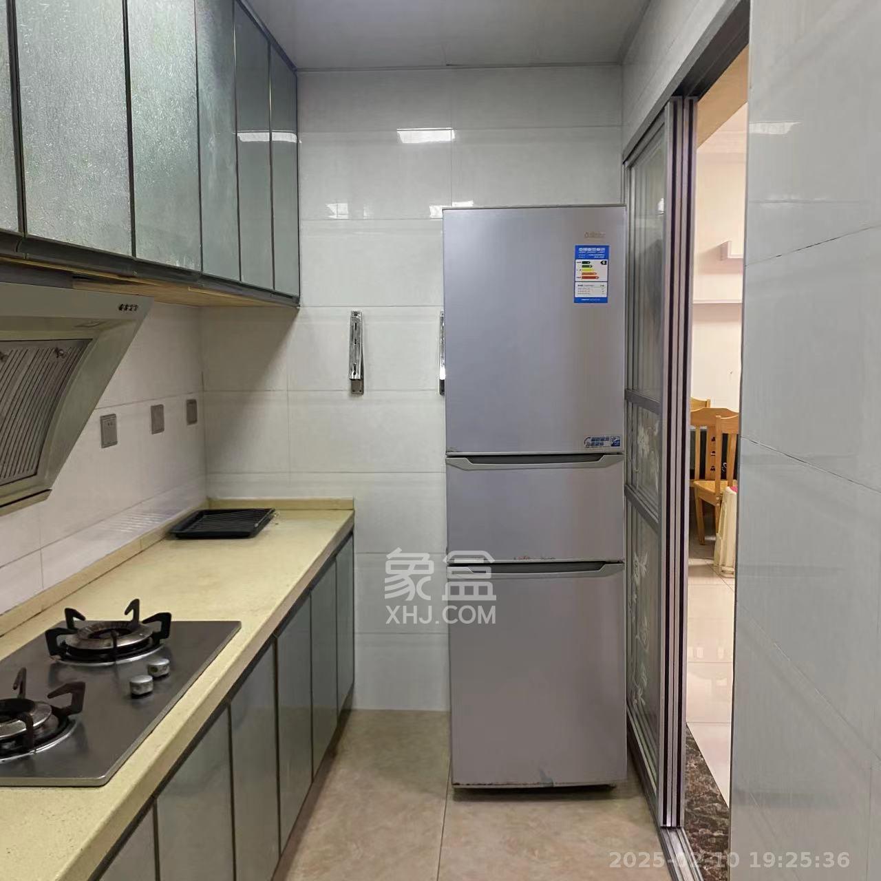 康桥长郡 1室2厅1卫 1900.0元/月 康桥长郡 1室2厅1卫 1900.0元/月室内图