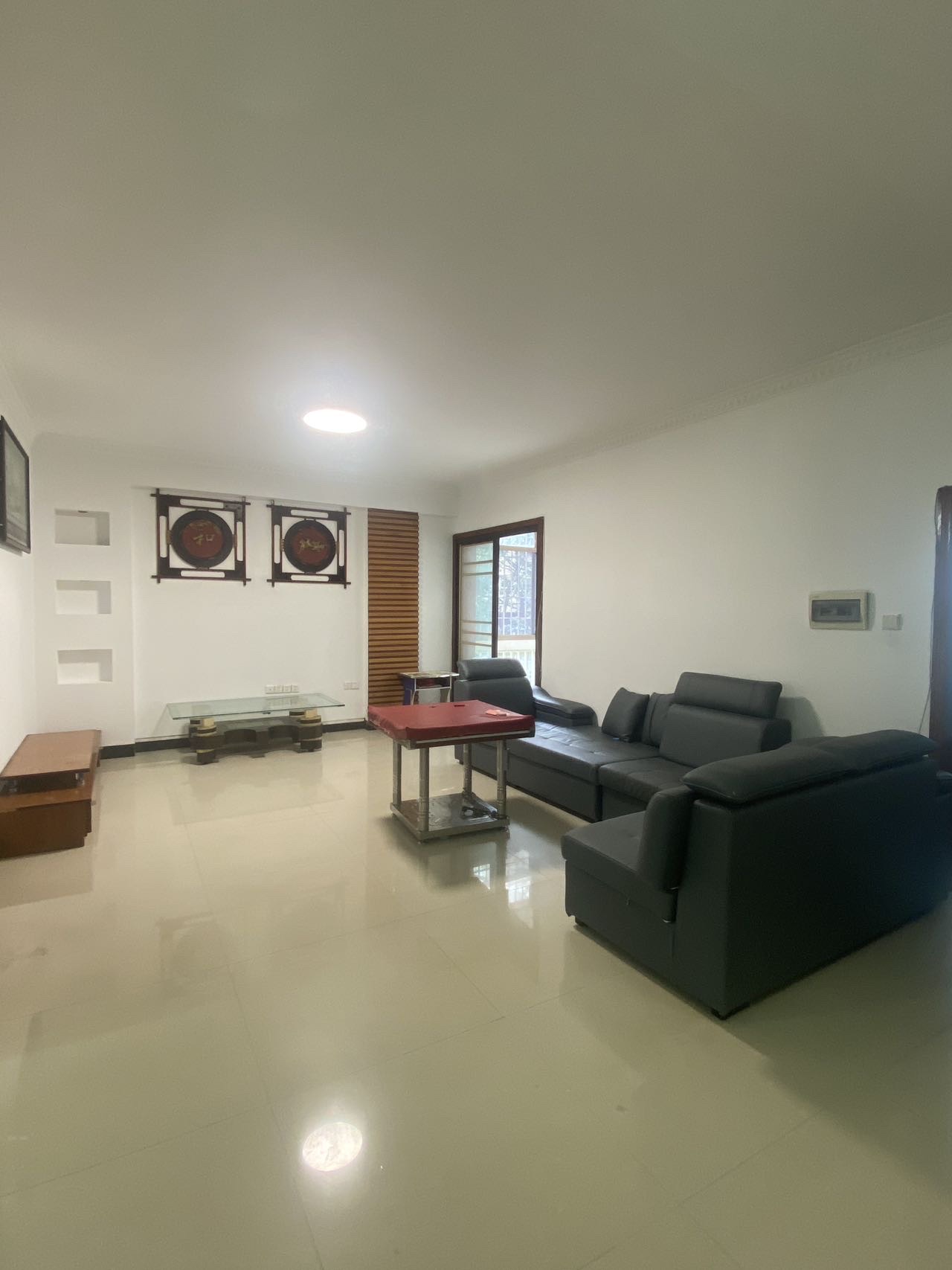 三中教师村 3室2厅1卫 1500.0元/月 三中教师村 3室2厅1卫 1500.0元/月室内图