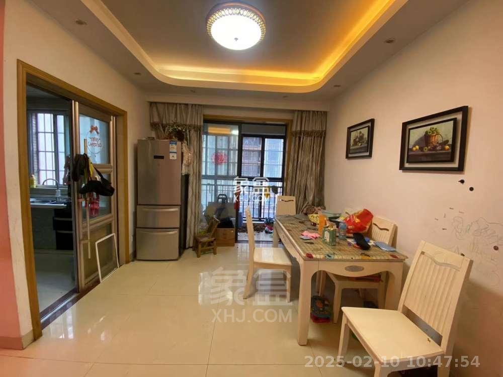 金色荷塘 3室2厅2卫 1600.0元/月 金色荷塘 3室2厅2卫 1600.0元/月室内图