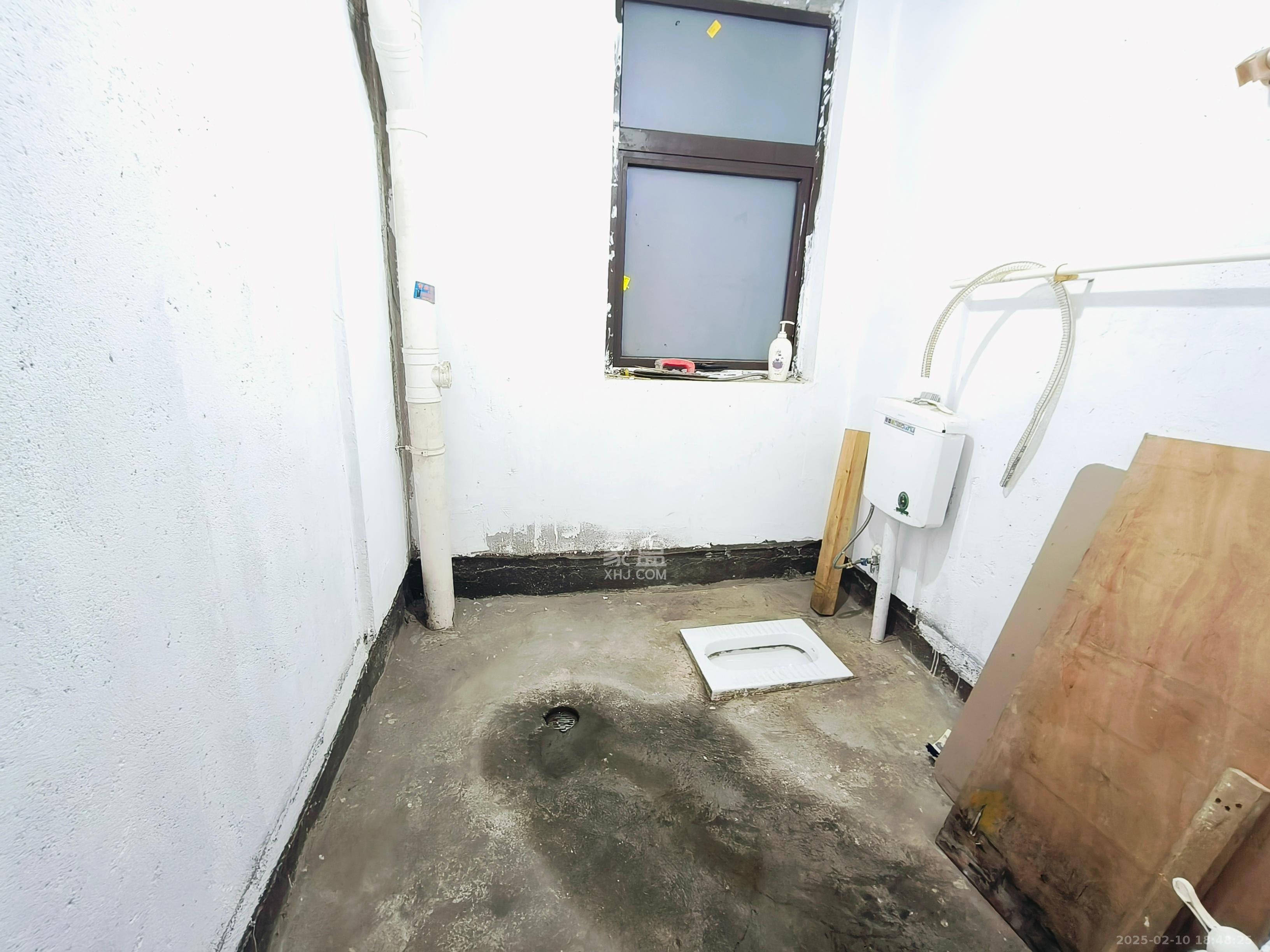 金广星苑  4室2厅2卫   1600.00元/月室内图