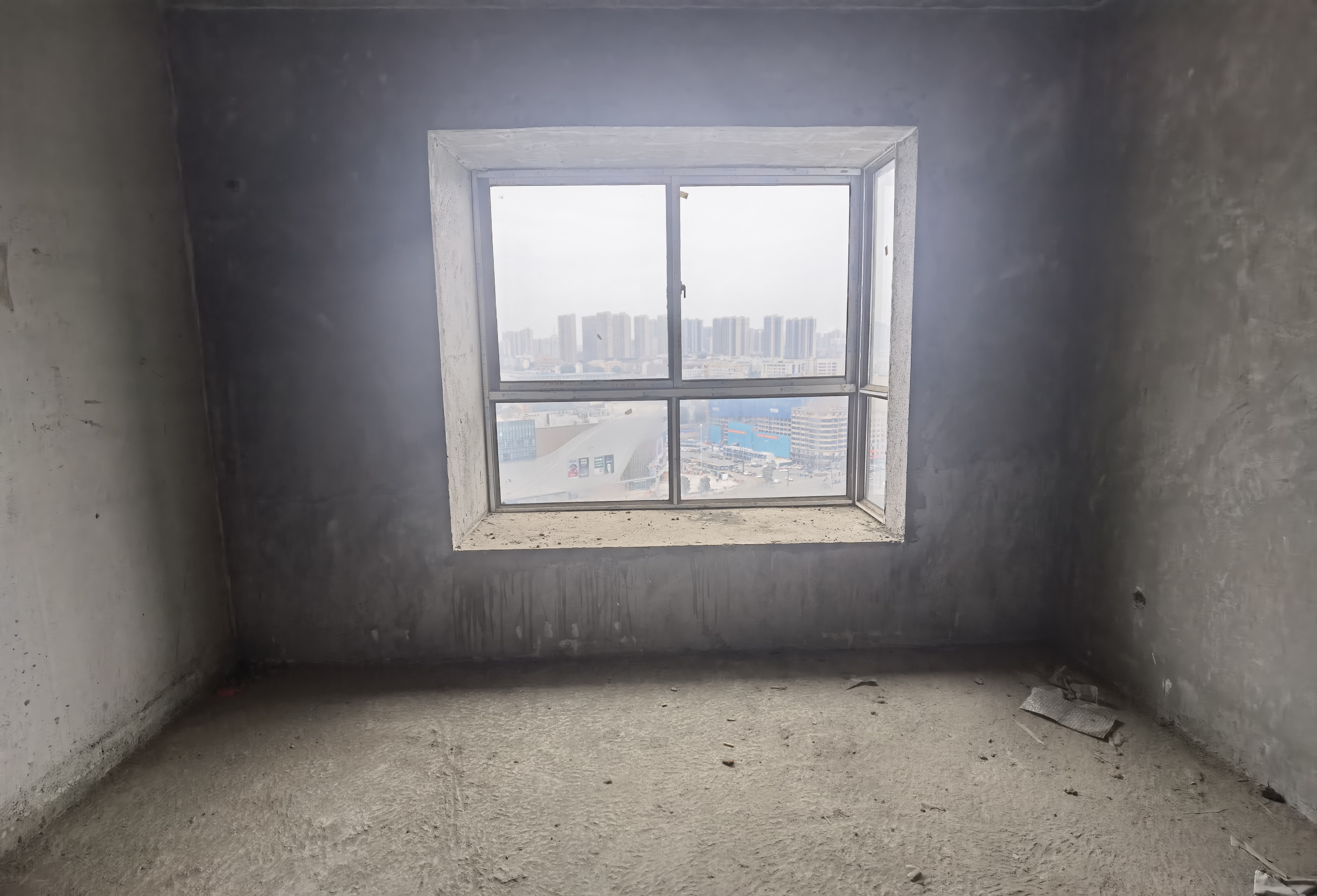 龙一星城 3室2厅2卫 56.8万 龙一星城 3室2厅2卫 56.8万客厅