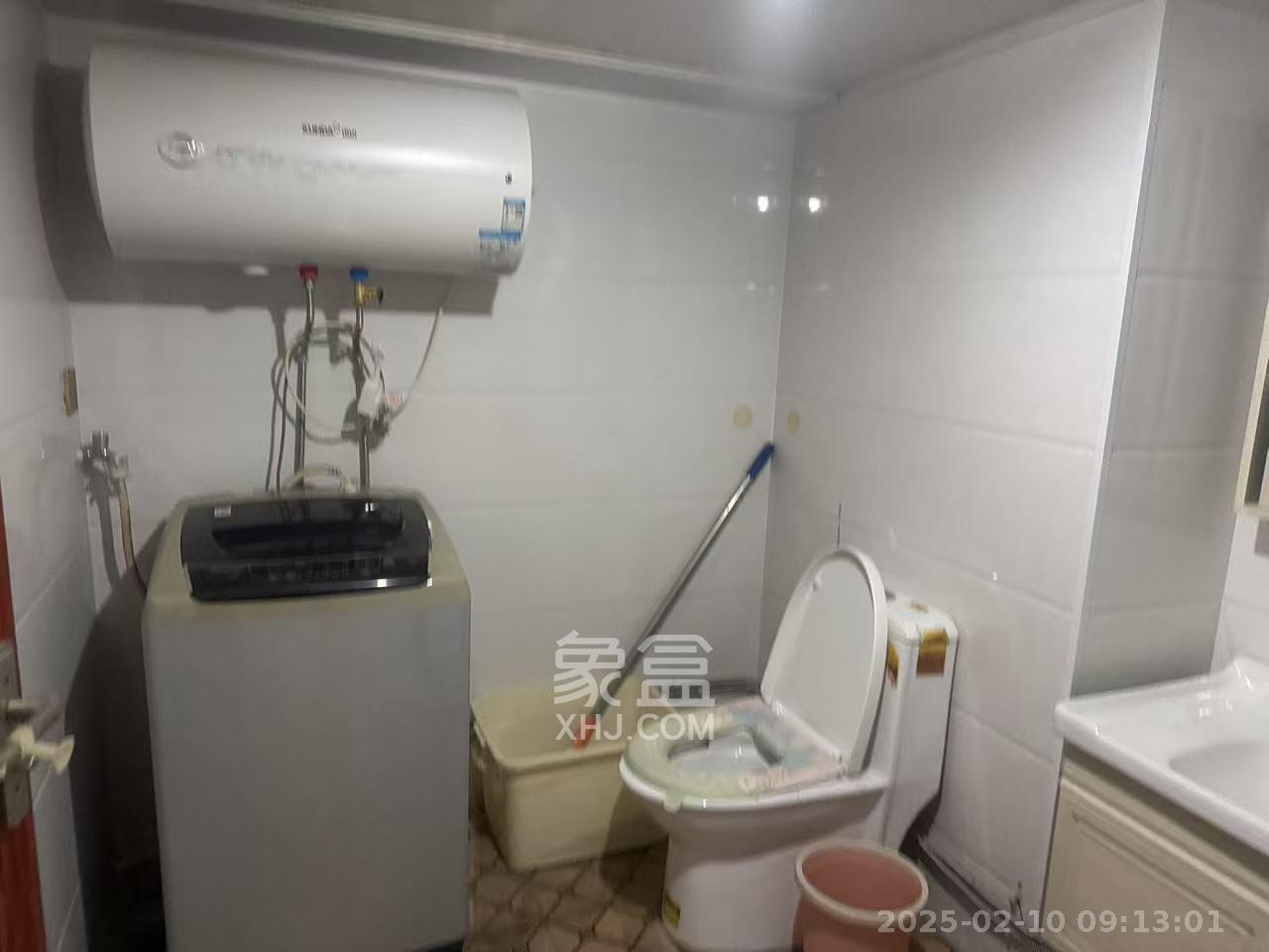 同丰中央广场  2室2厅1卫   1100.00元/月室内图