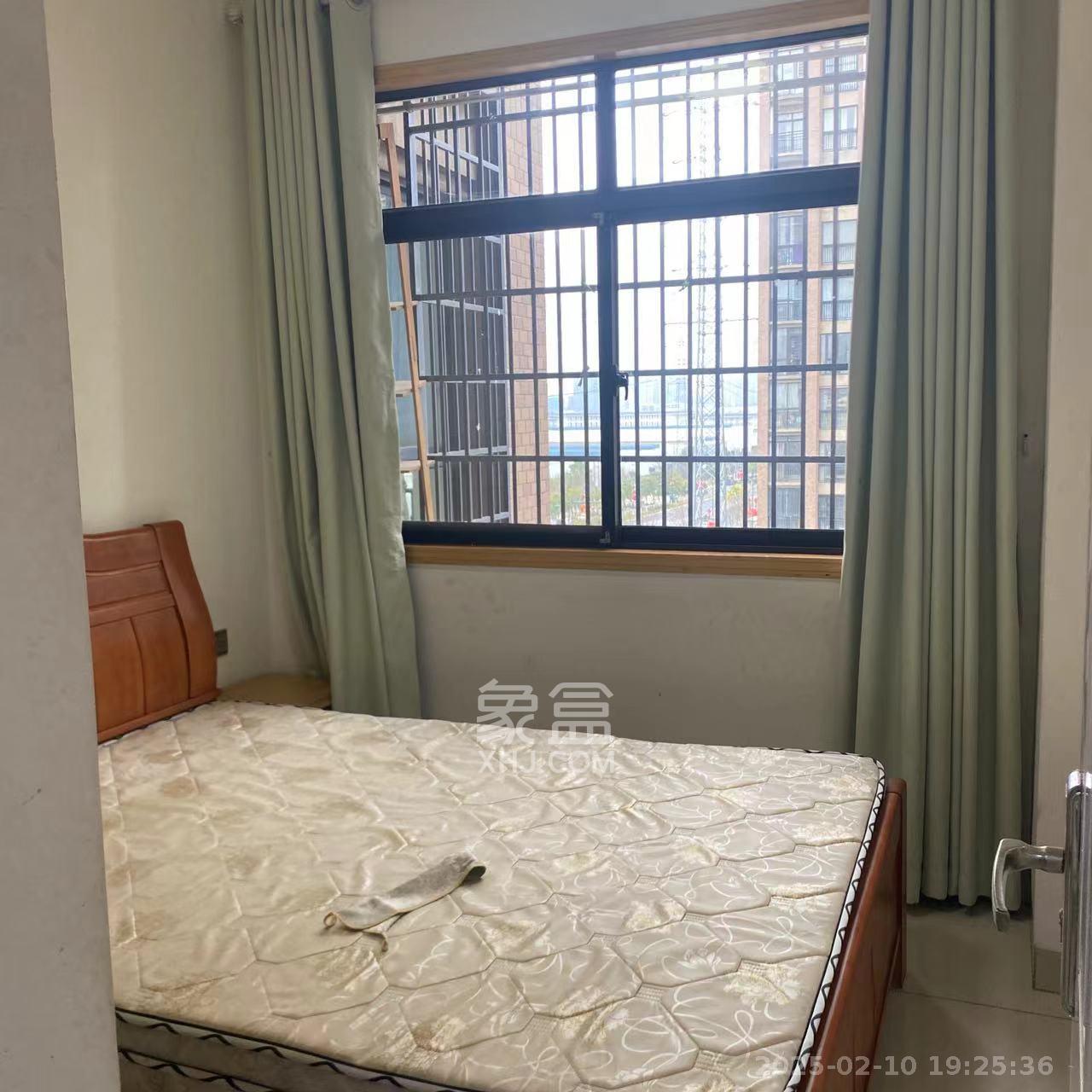 康桥长郡 1室2厅1卫 1900.0元/月 康桥长郡 1室2厅1卫 1900.0元/月室内图