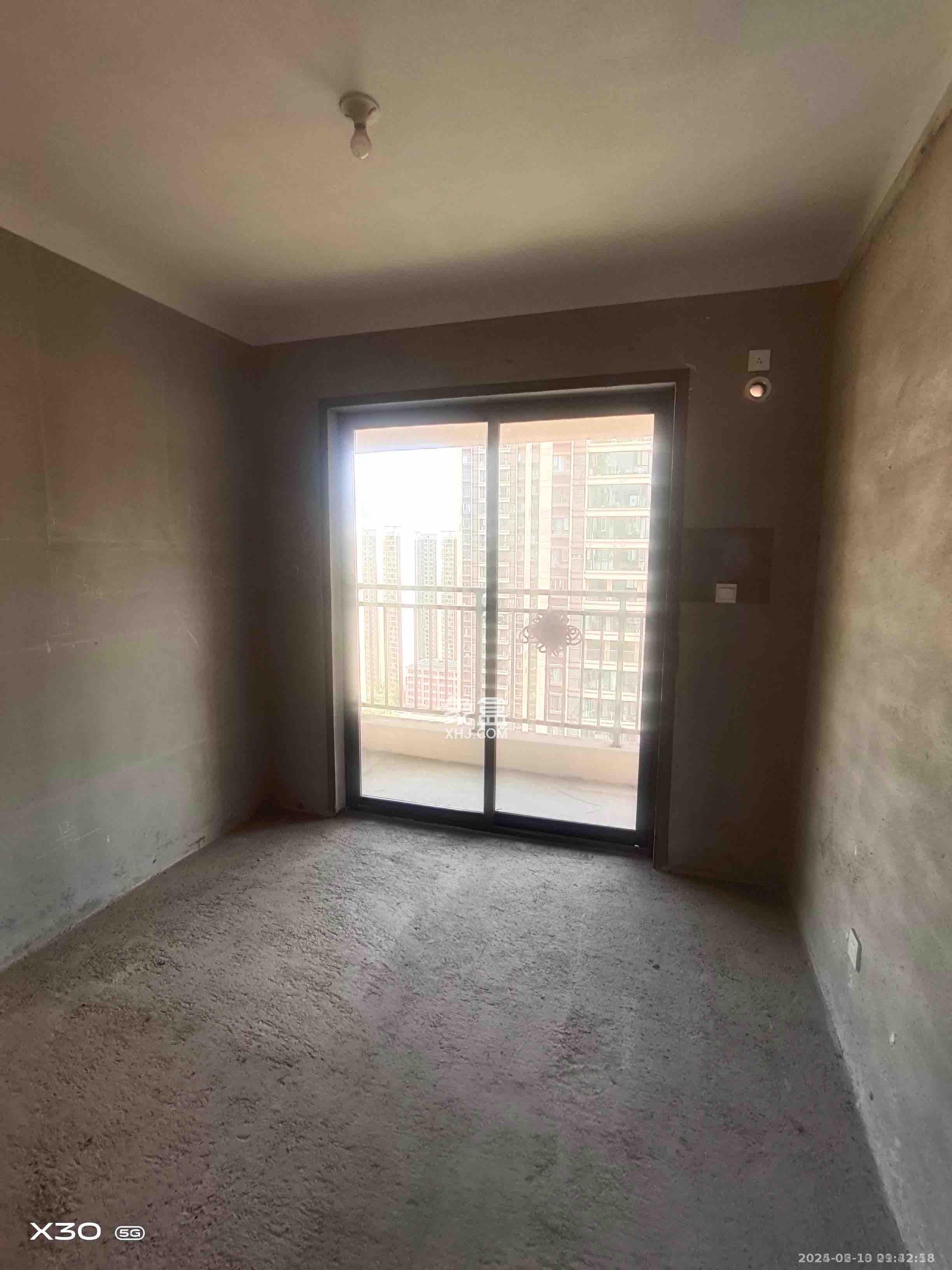 恒基旭辉湖山赋 4室2厅2卫 1000.0元/月 恒基旭辉湖山赋 4室2厅2卫 1000.0元/月室内图