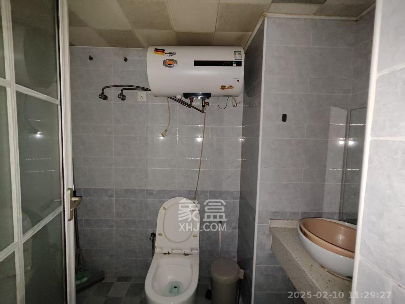 五矿紫湖香醍 1室1厅1卫 900.0元/月 五矿紫湖香醍 1室1厅1卫 900.0元/月室内图