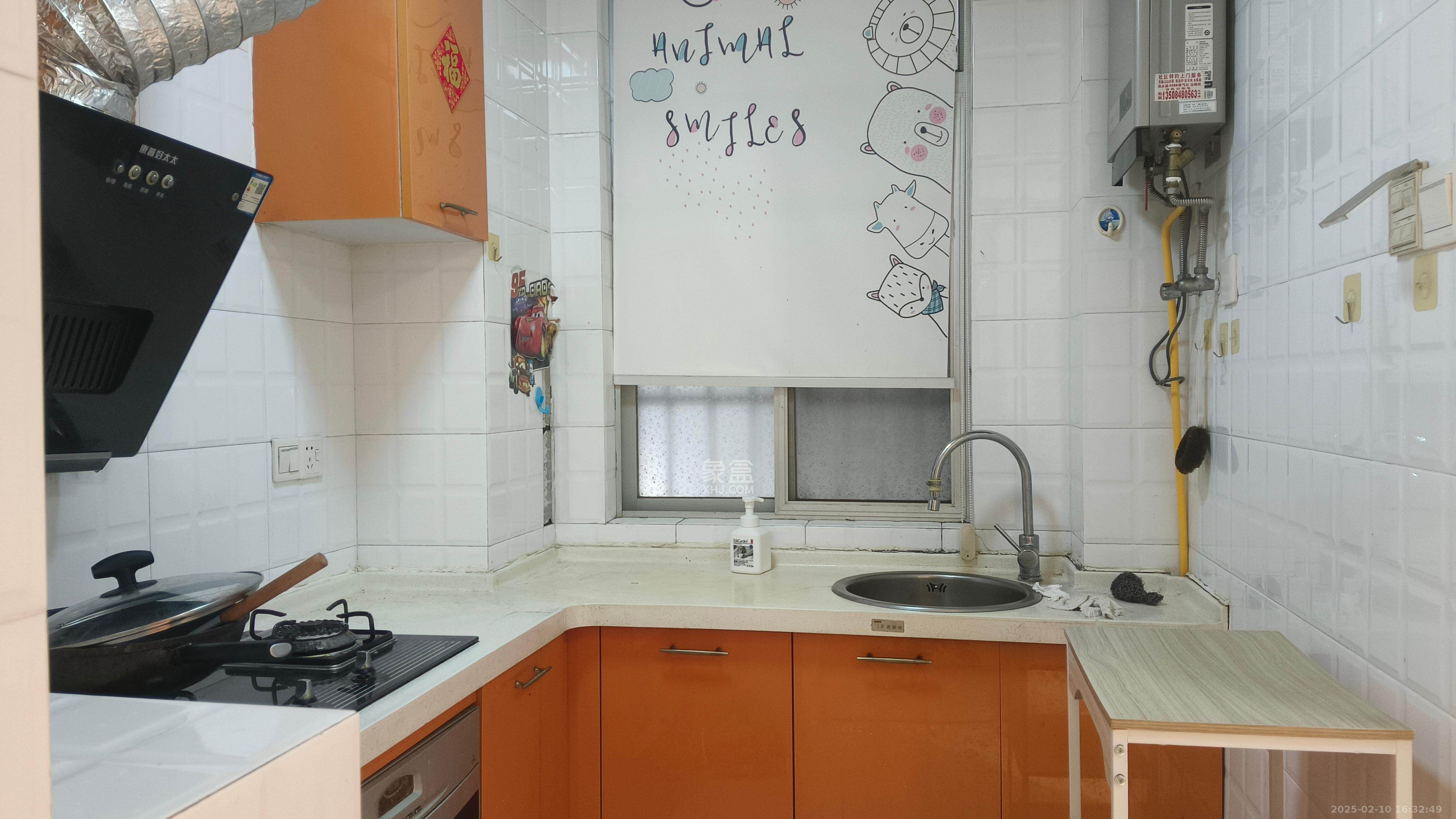 东方新世界  2室2厅1卫    2700.0元/月 东方新世界  2室2厅1卫    2700.0元/月室内图