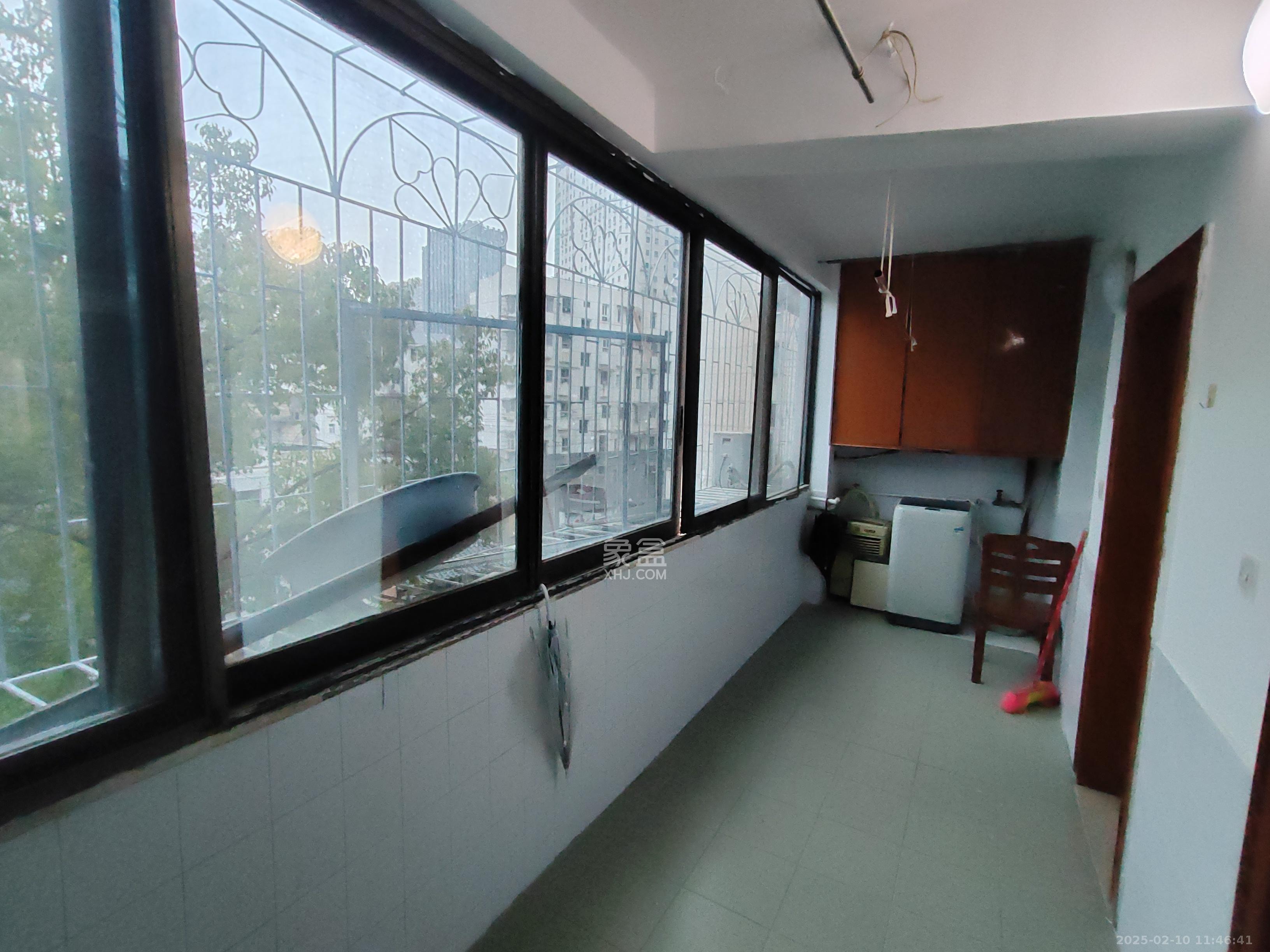 检察院宿舍复兴街176 2室2厅1卫 2400.0元/月 检察院宿舍复兴街176 2室2厅1卫 2400.0元/月室内图