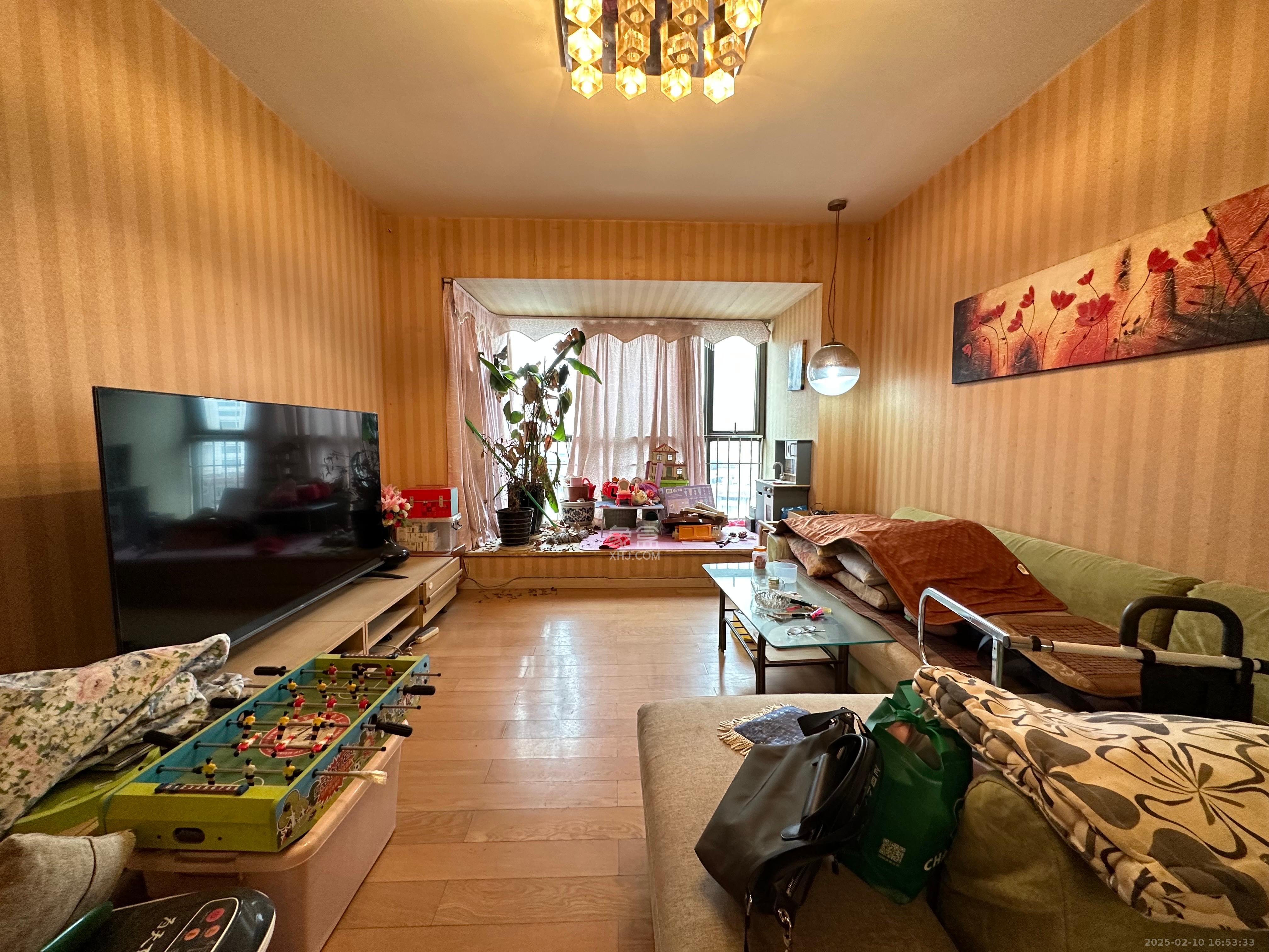 盛世美居荷园 3室2厅2卫 3100.0元/月 盛世美居荷园 3室2厅2卫 3100.0元/月室内图