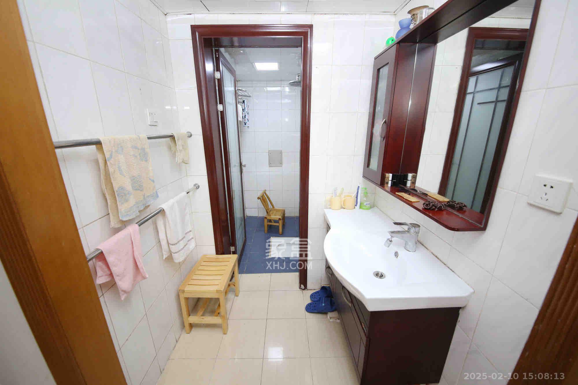 省政协宿舍 3室2厅1卫 5000.0元/月 省政协宿舍 3室2厅1卫 5000.0元/月室内图