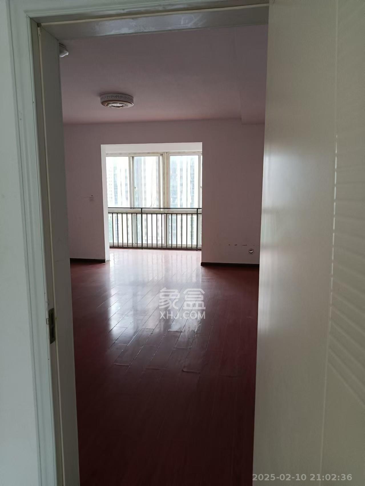 彩都公寓 3室1厅1卫 1700.0元/月 彩都公寓 3室1厅1卫 1700.0元/月室内图