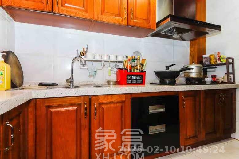 金茂梅溪湖  3室2厅1卫   2700.00元/月室内图