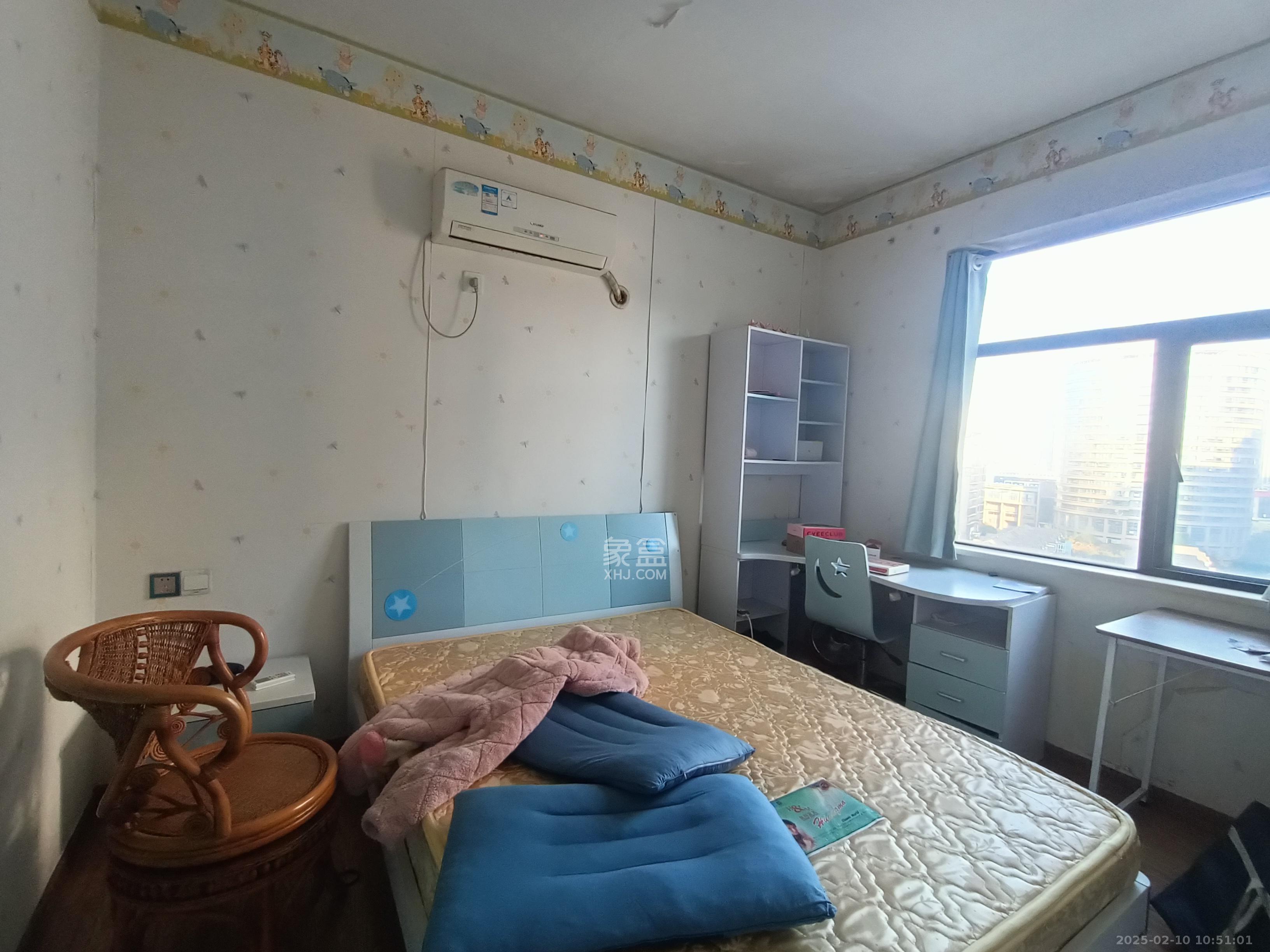 湘诚嘉园  1室2厅1卫   2200.00元/月室内图