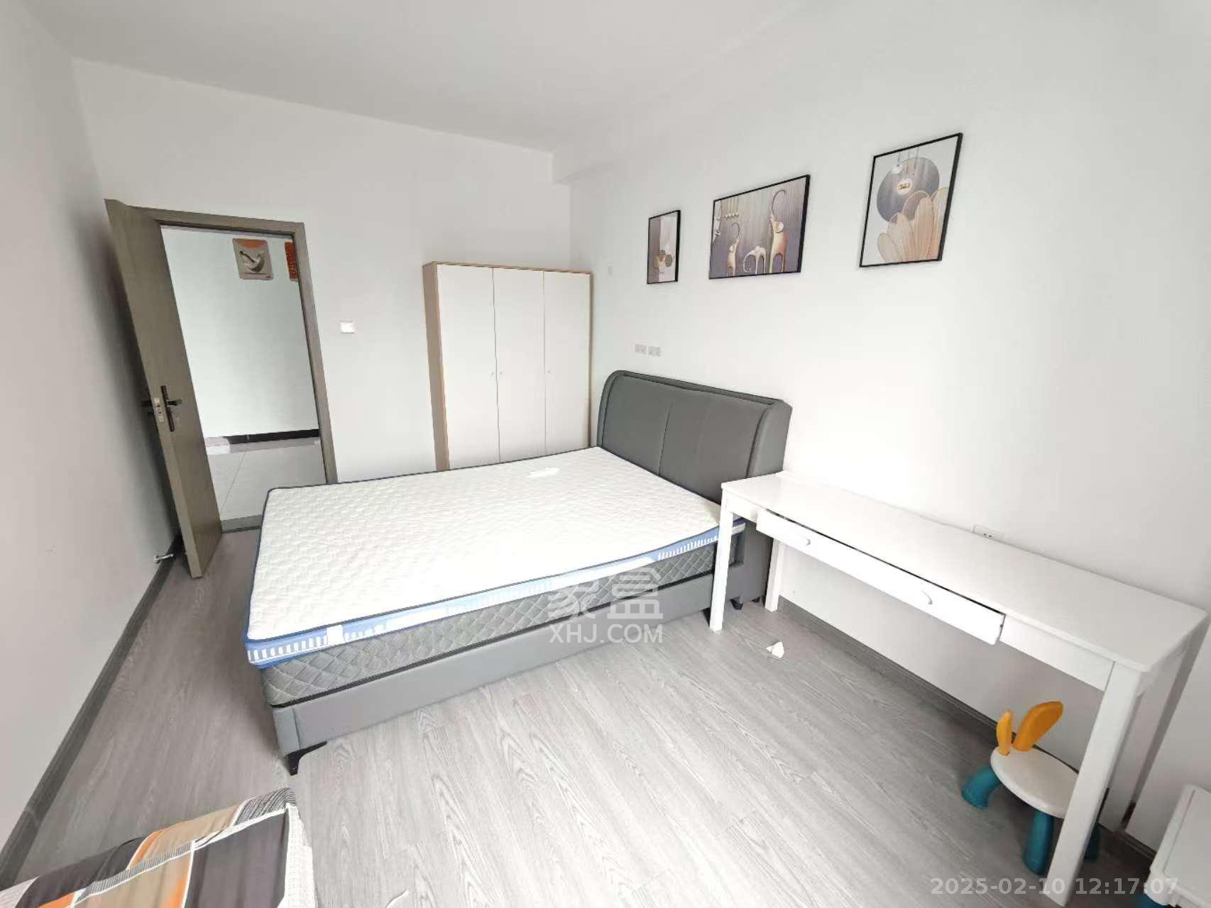 山语城一期 3室2厅2卫 3000.0元/月 山语城一期 3室2厅2卫 3000.0元/月室内图