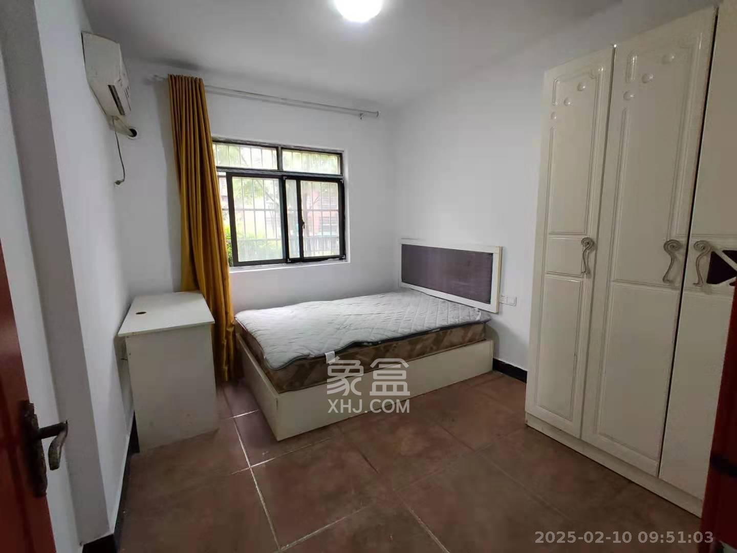 兴邦花城  4室2厅2卫    1500.0元/月 兴邦花城  4室2厅2卫    1500.0元/月室内图