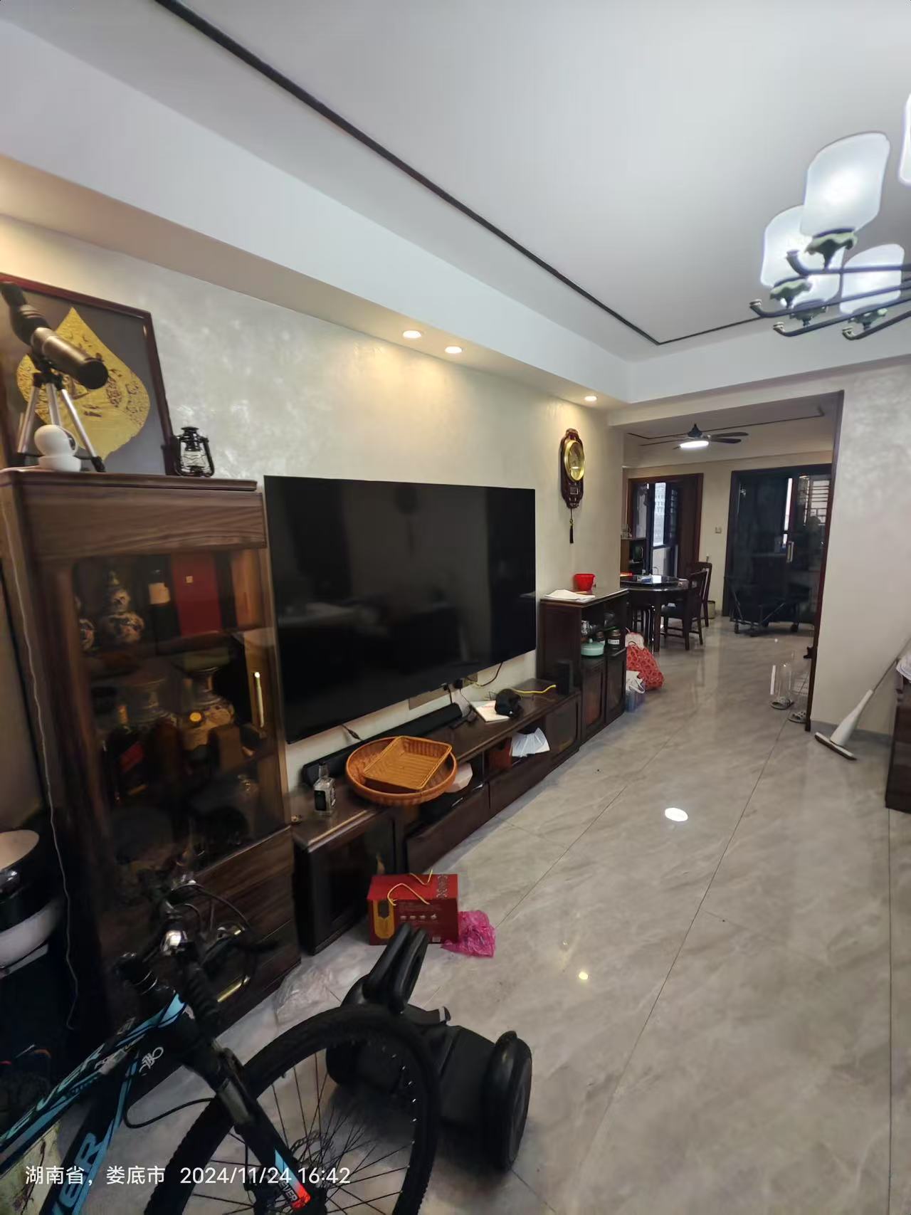 富厚名城  3室2厅2卫    2200.0元/月 富厚名城  3室2厅2卫    2200.0元/月室内图