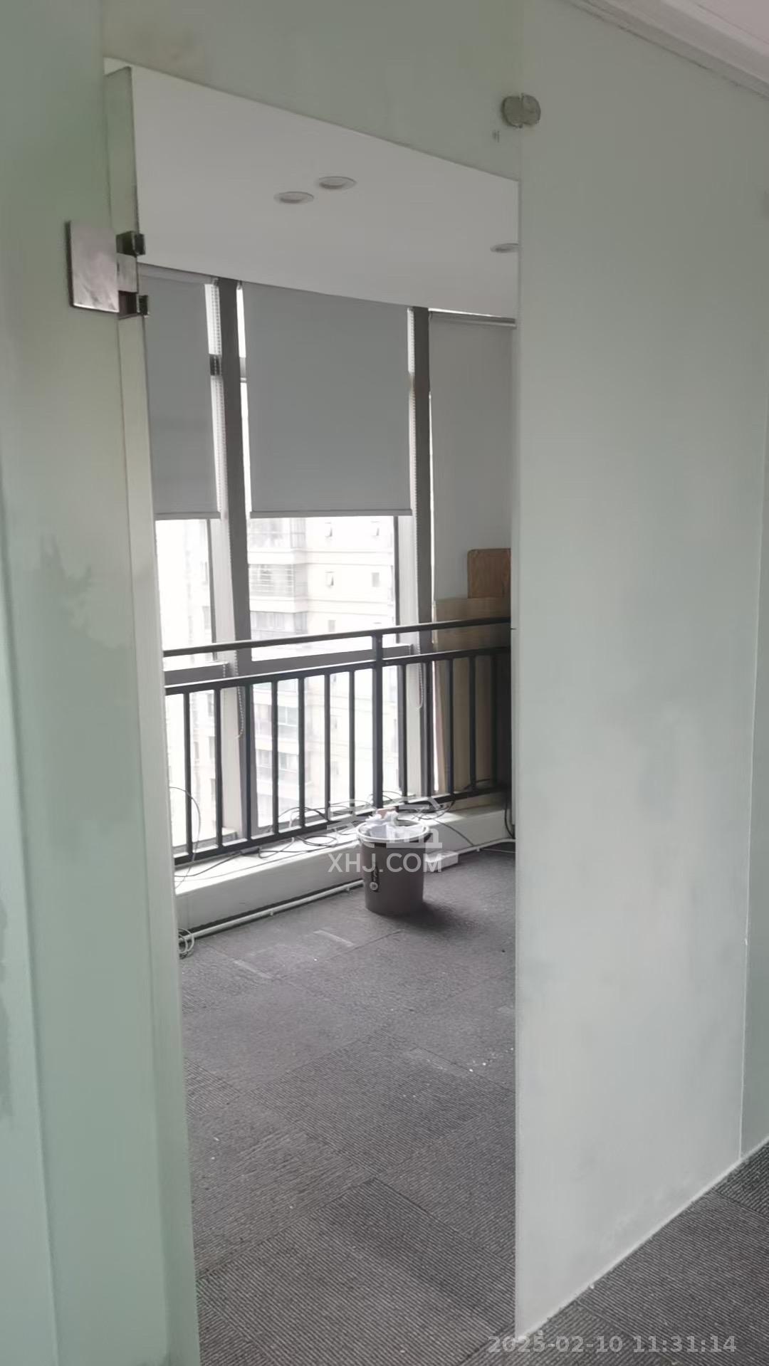 奥克斯广场  2室1厅1卫   3800.00元/月室内图