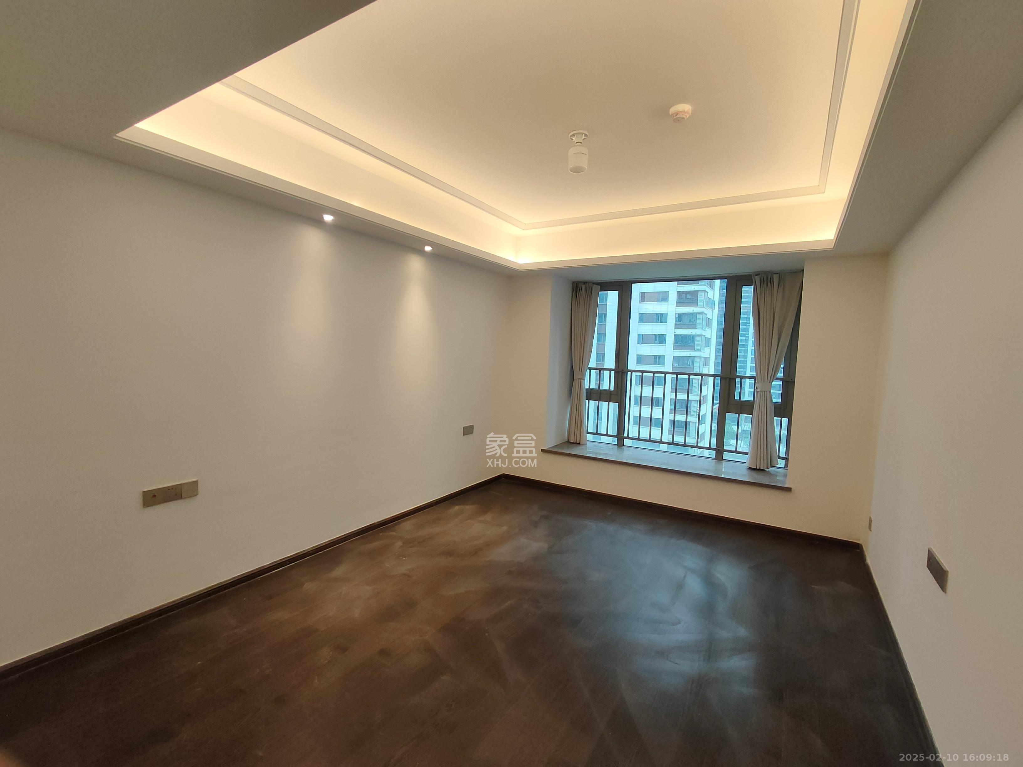梅溪华府（新城金茂梦想华府）  4室2厅3卫   7800.00元/月室内图