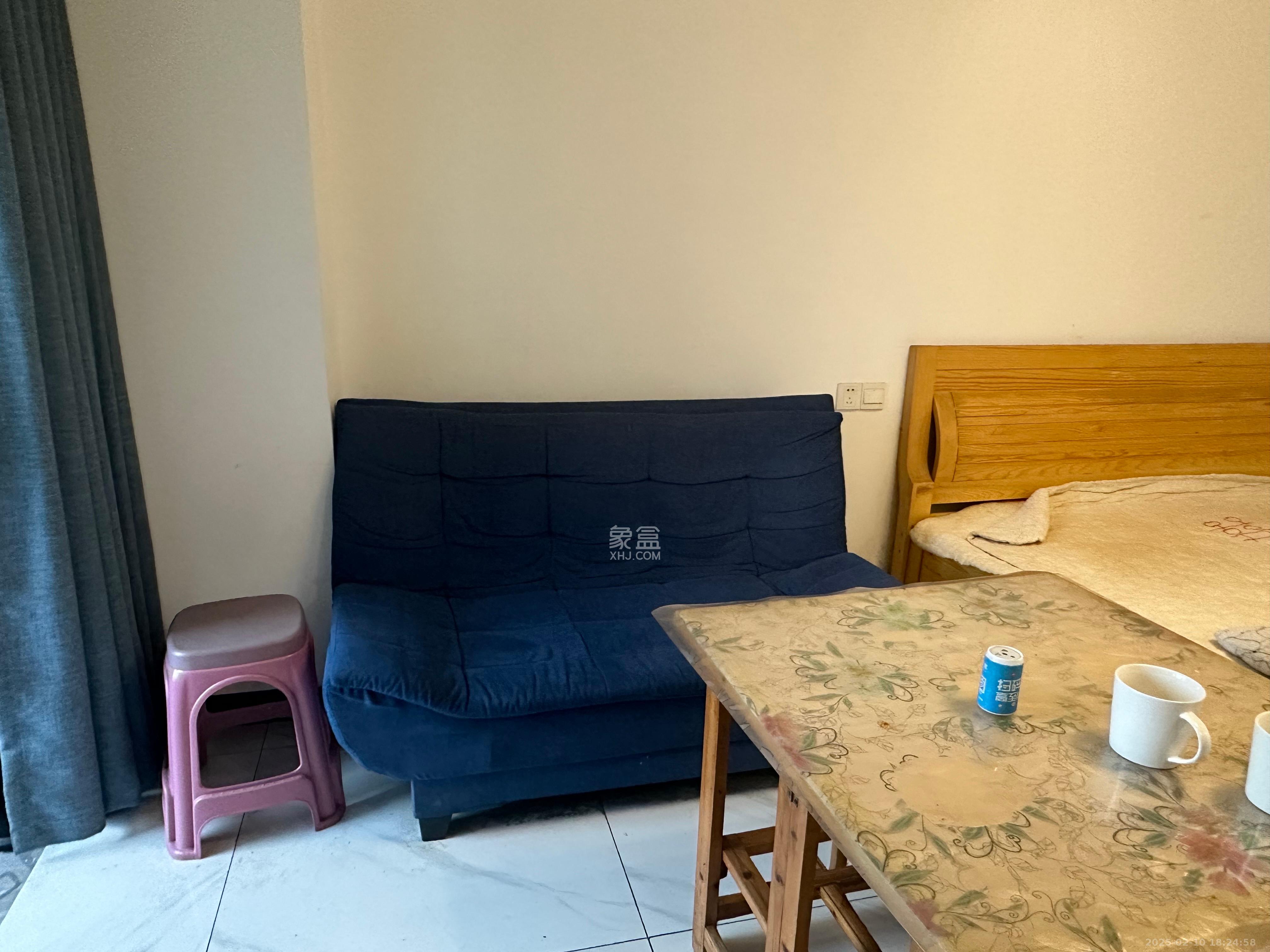 丰园城(鄱阳小区二期) 1室1厅1卫 1300.00元/月 丰园城(鄱阳小区二期) 1室1厅1卫 1300.00元/月室内图