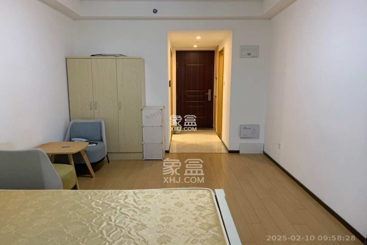 中海新城熙岸(中信新城五期) 1室0厅0卫 1300.0元/月 中海新城熙岸(中信新城五期) 1室0厅0卫 1300.0元/月室内图