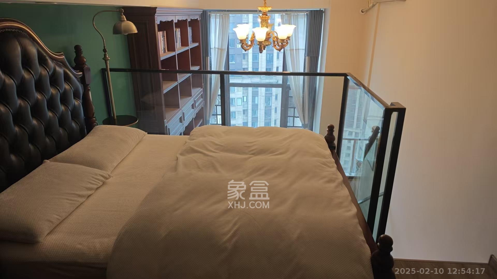 卓越浅水湾 2室1厅1卫 2100.0元/月 卓越浅水湾 2室1厅1卫 2100.0元/月室内图