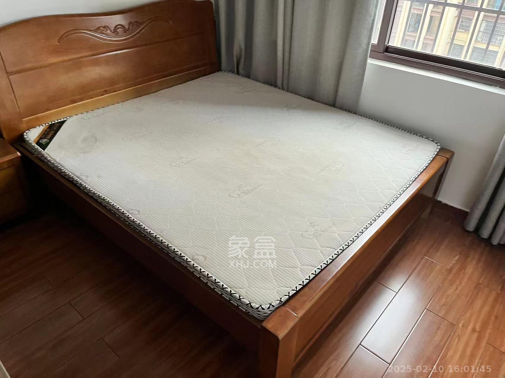 东方美地  3室2厅2卫   2600.00元/月室内图