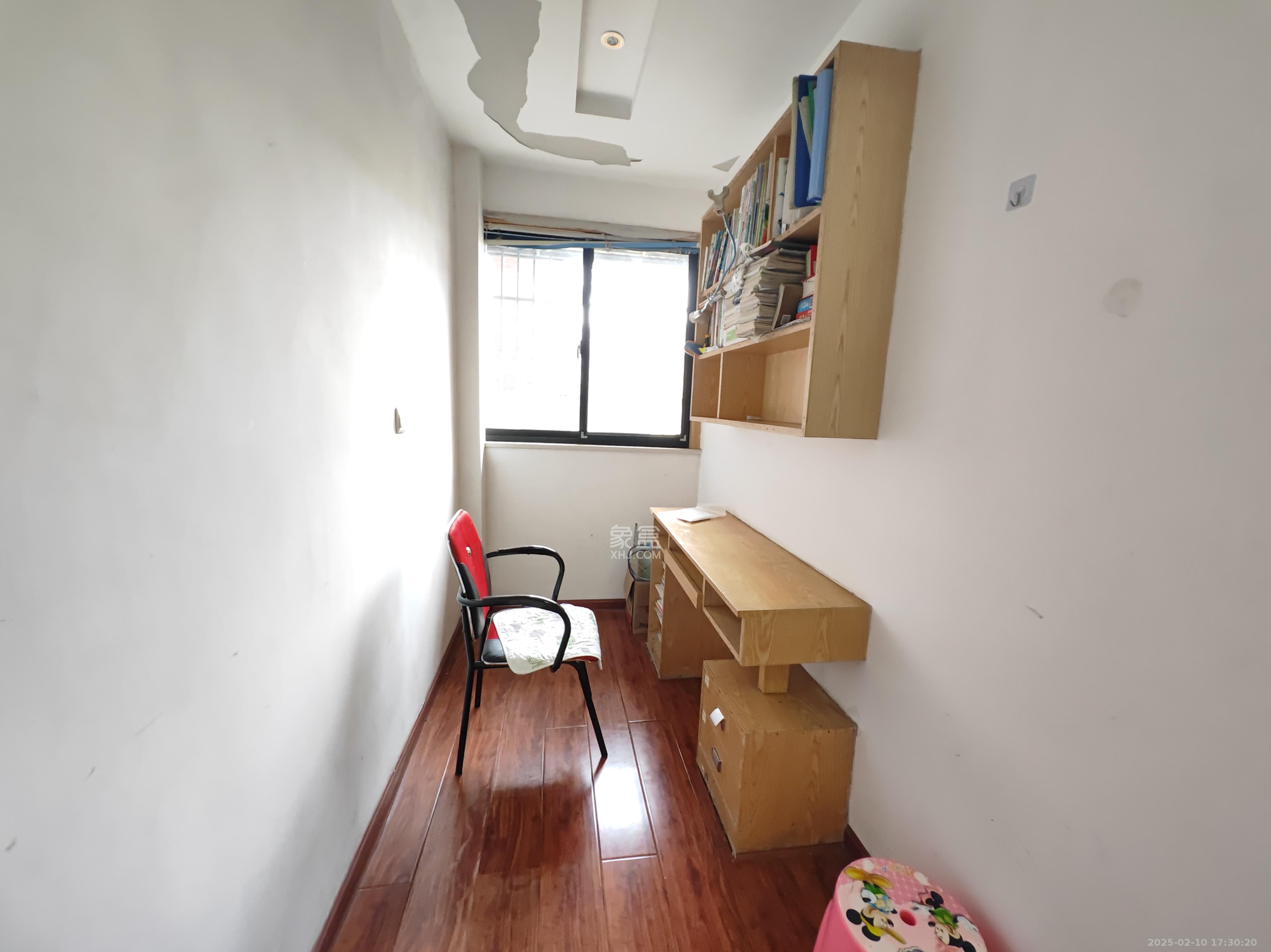 翠景湾  2室2厅1卫   1080.00元/月室内图
