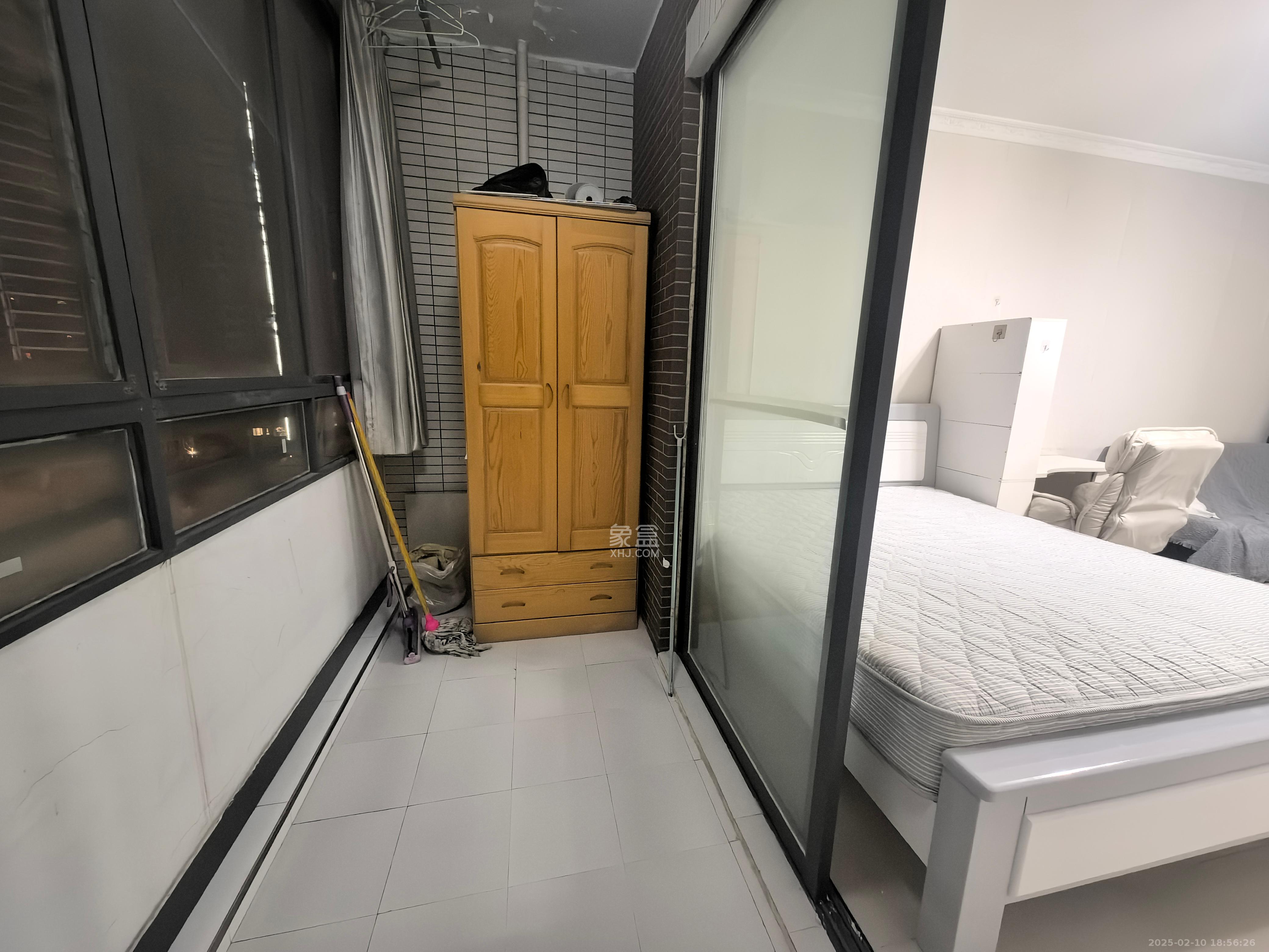 星城映象  1室1厅1卫    1399.0元/月 星城映象  1室1厅1卫    1399.0元/月室内图