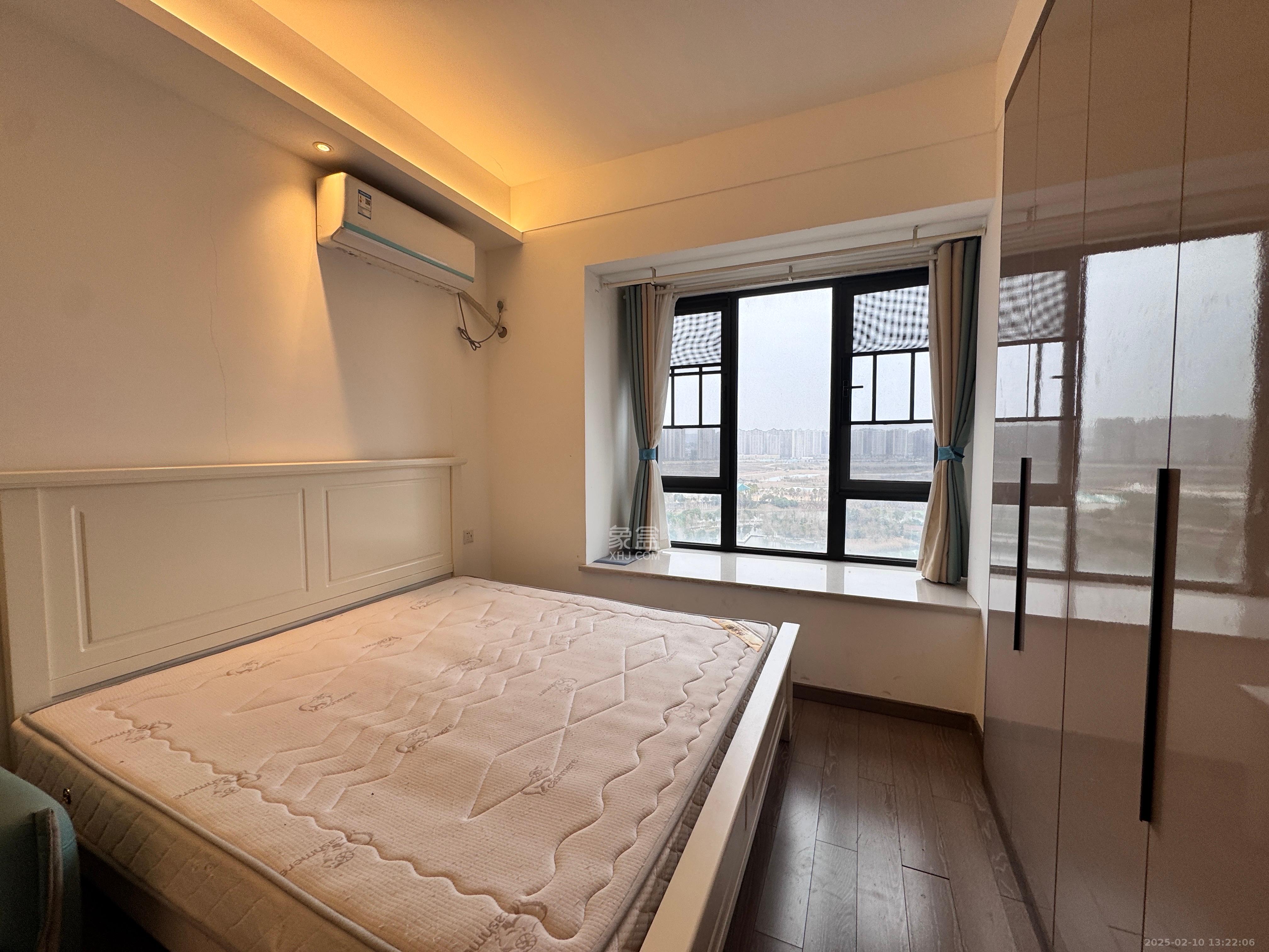 映客龙湖璟翠公馆（映客龙湖璟翠中心）   36.0㎡      1500.0元/月室内图