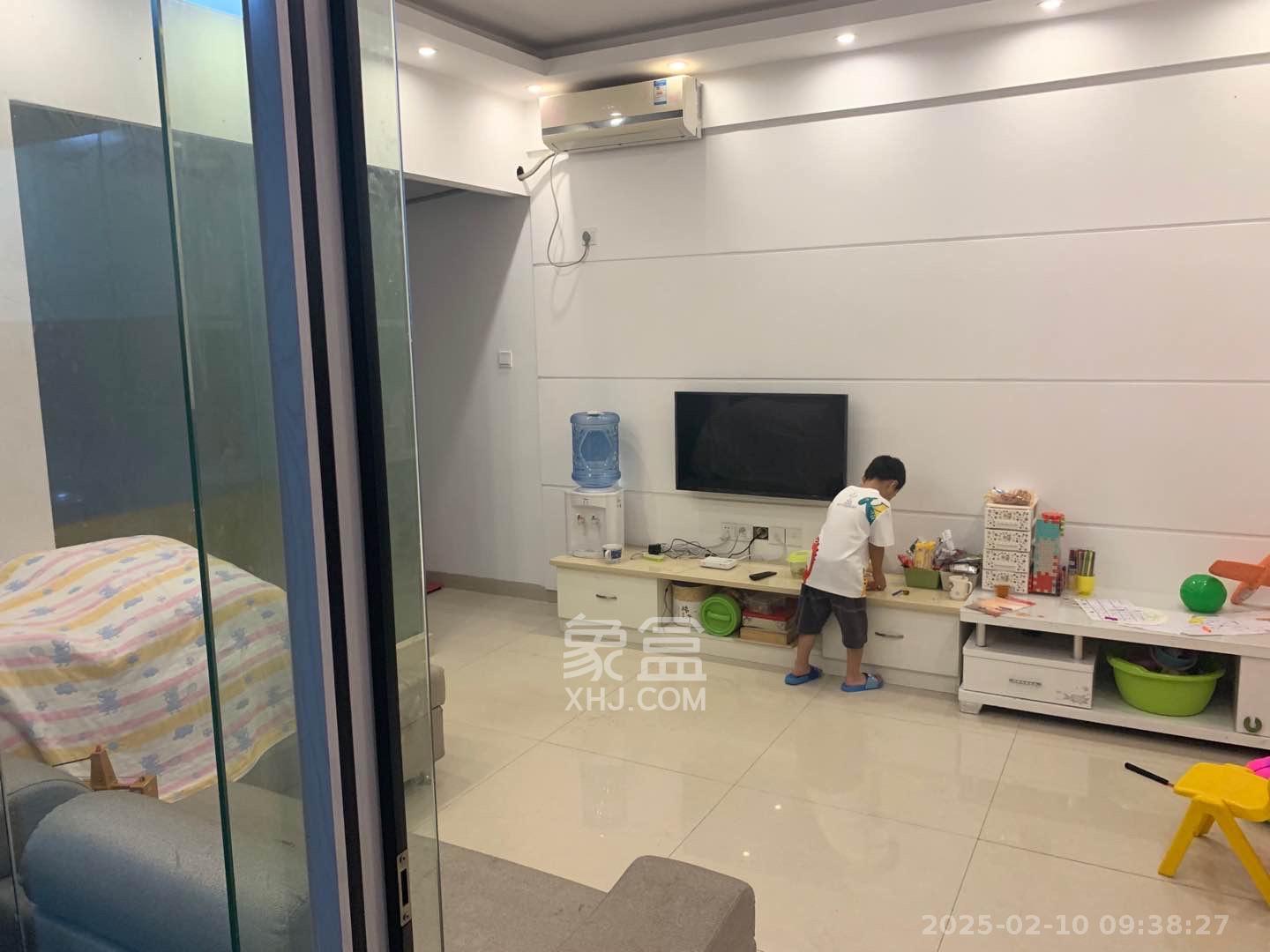 盛地尊域  1室1厅1卫   1400.00元/月