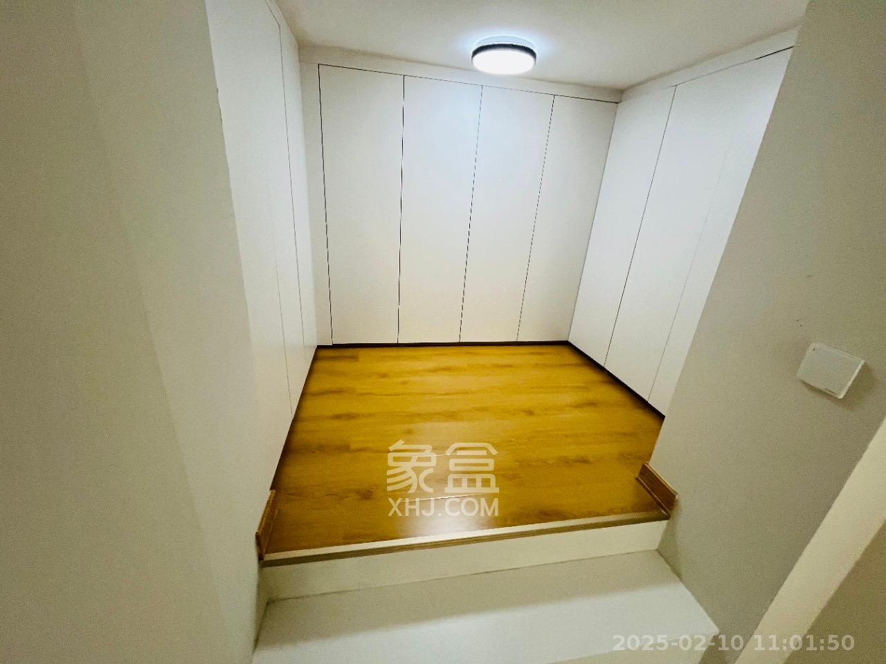 珠江花城好世界  1室1厅1卫   1700.00元/月室内图