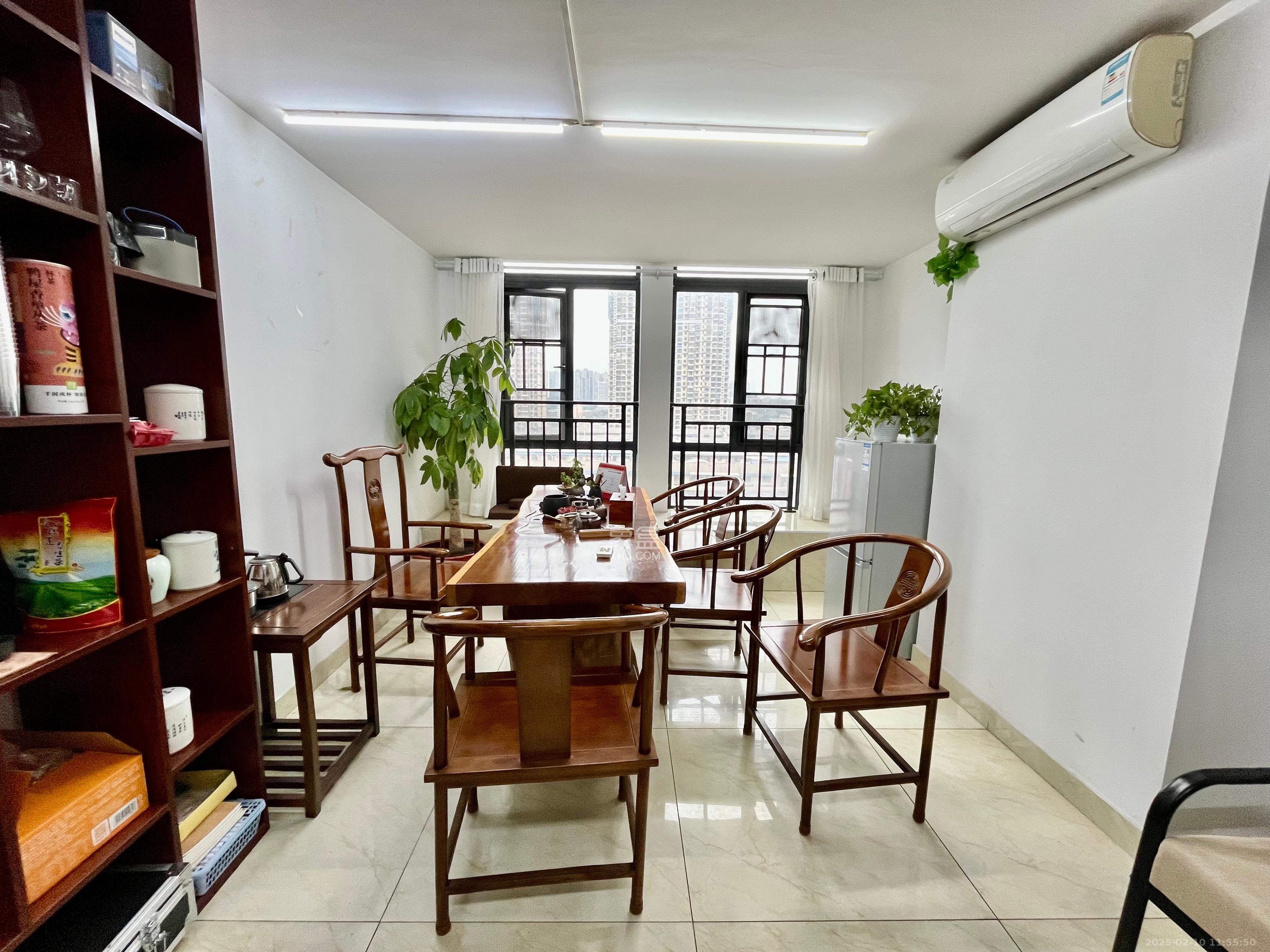 长城万富汇  2室1厅1卫    2600.0元/月室内图